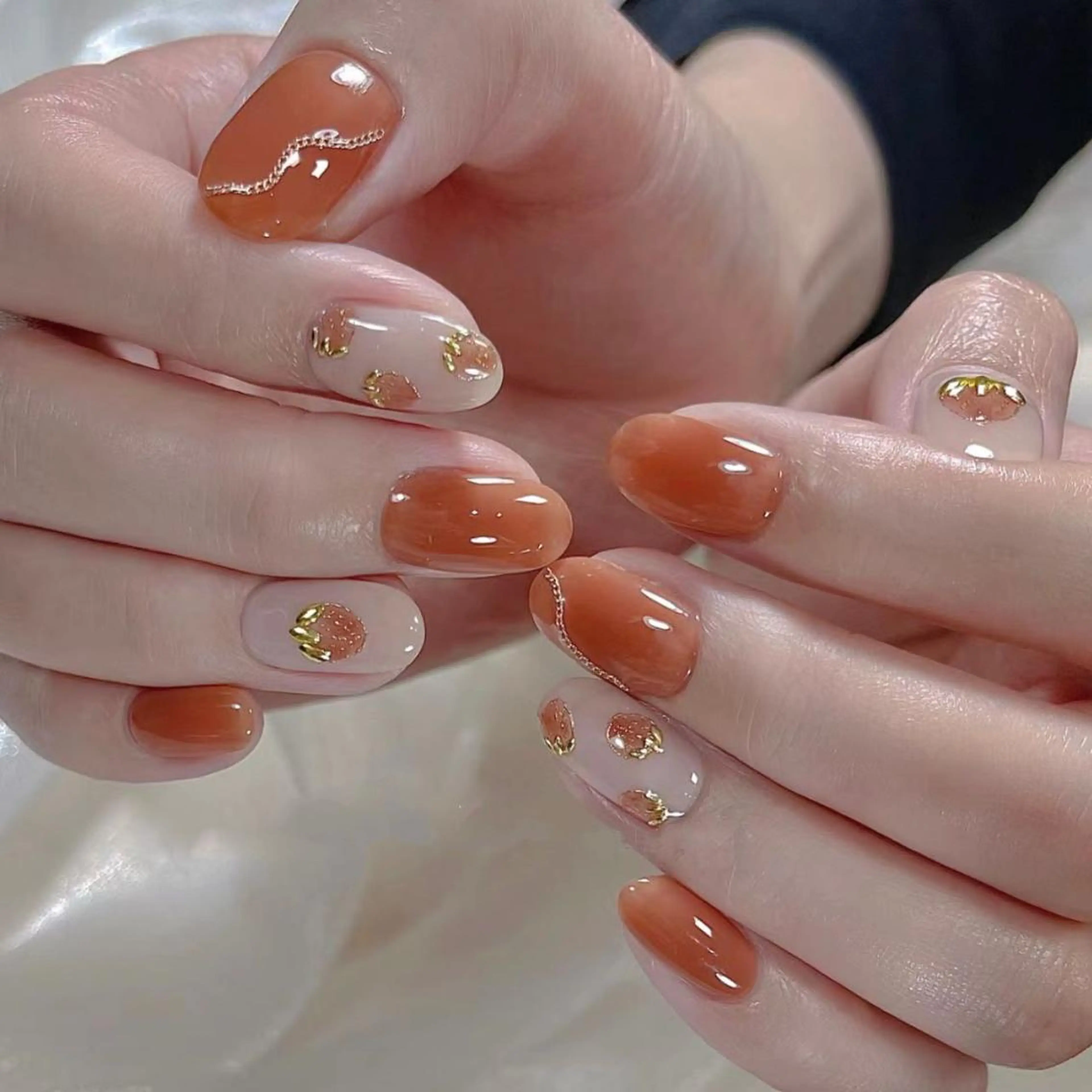 ネイル Queens テイのネイルデザイン