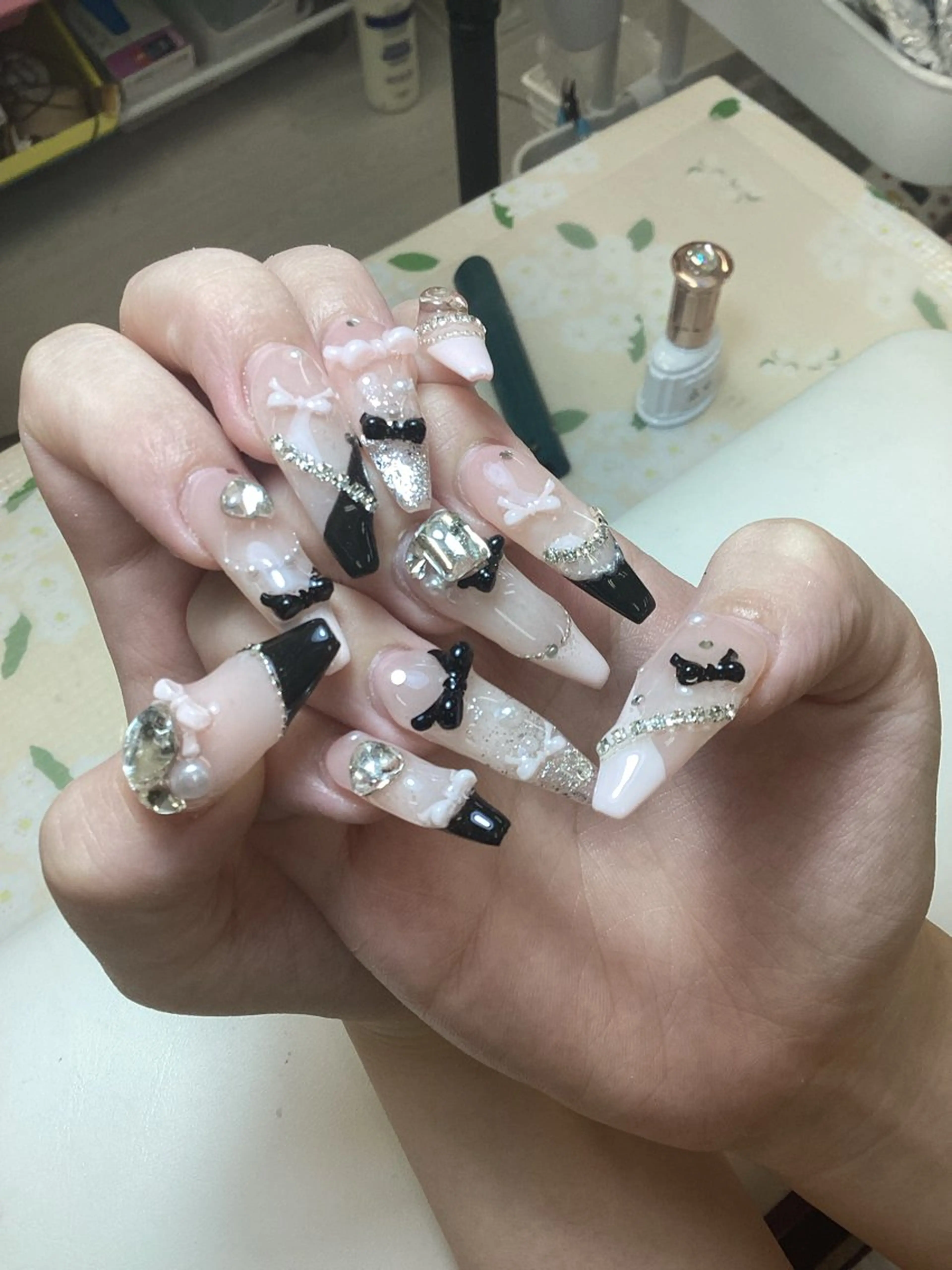 ネイル ハンドネイル ANH NAIL ゴテゴテ専門店💎のネイルデザイン