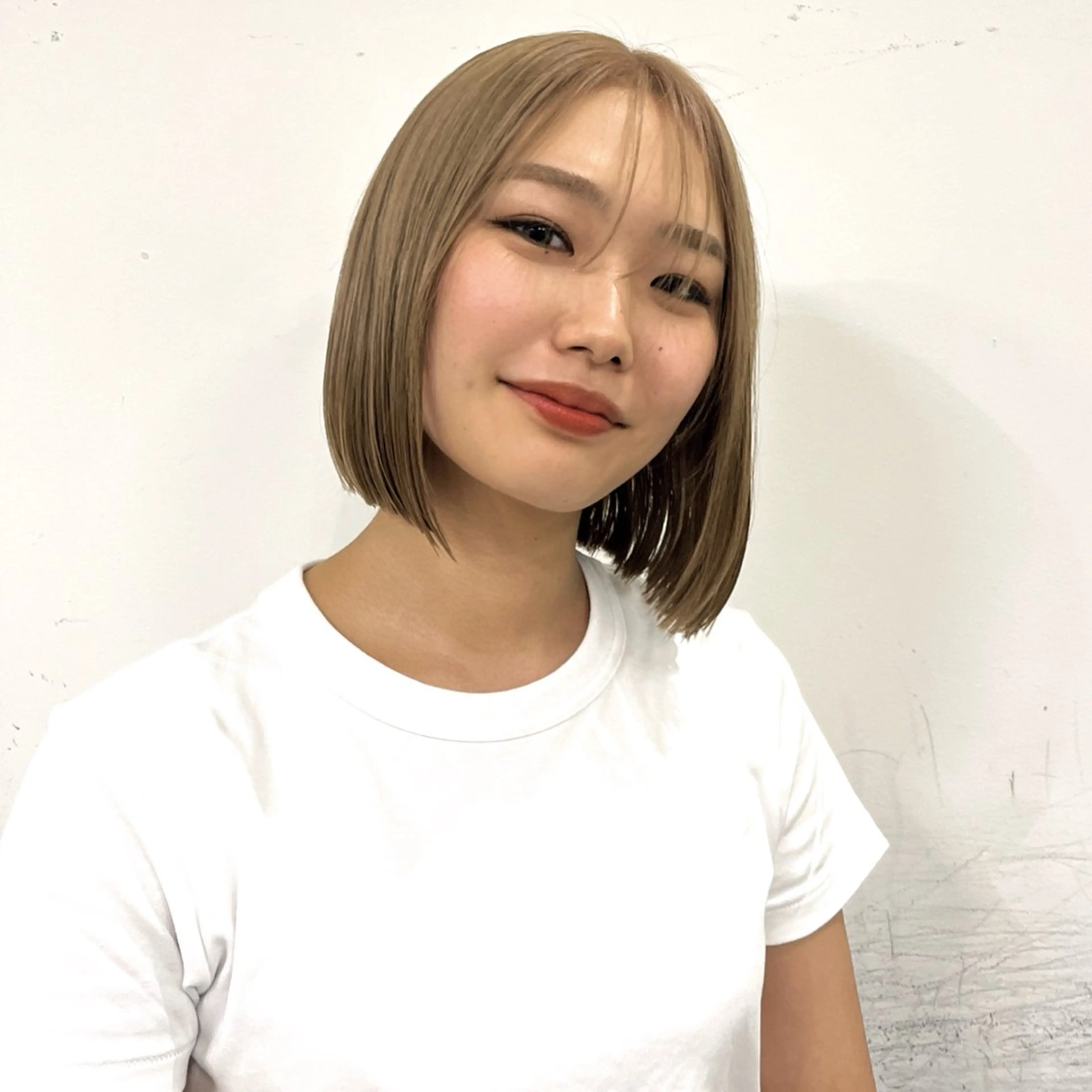 ショート カラー 無料カットモデル ユナのヘアスタイル