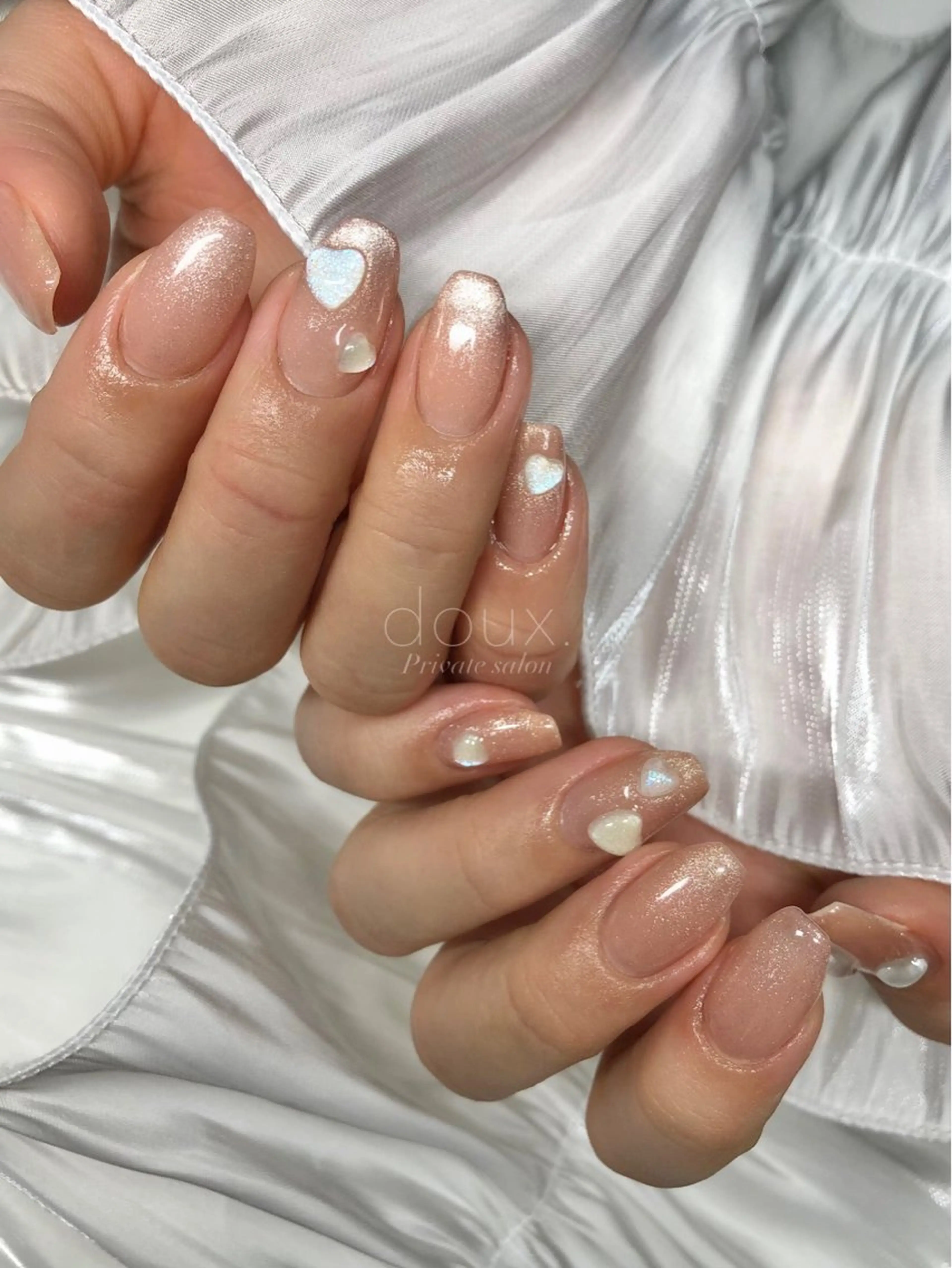 ネイル 桜ネイル グラデーション ハート 韓国ネイル マグネットネイル ハンドネイル doux. nailのネイルデザイン
