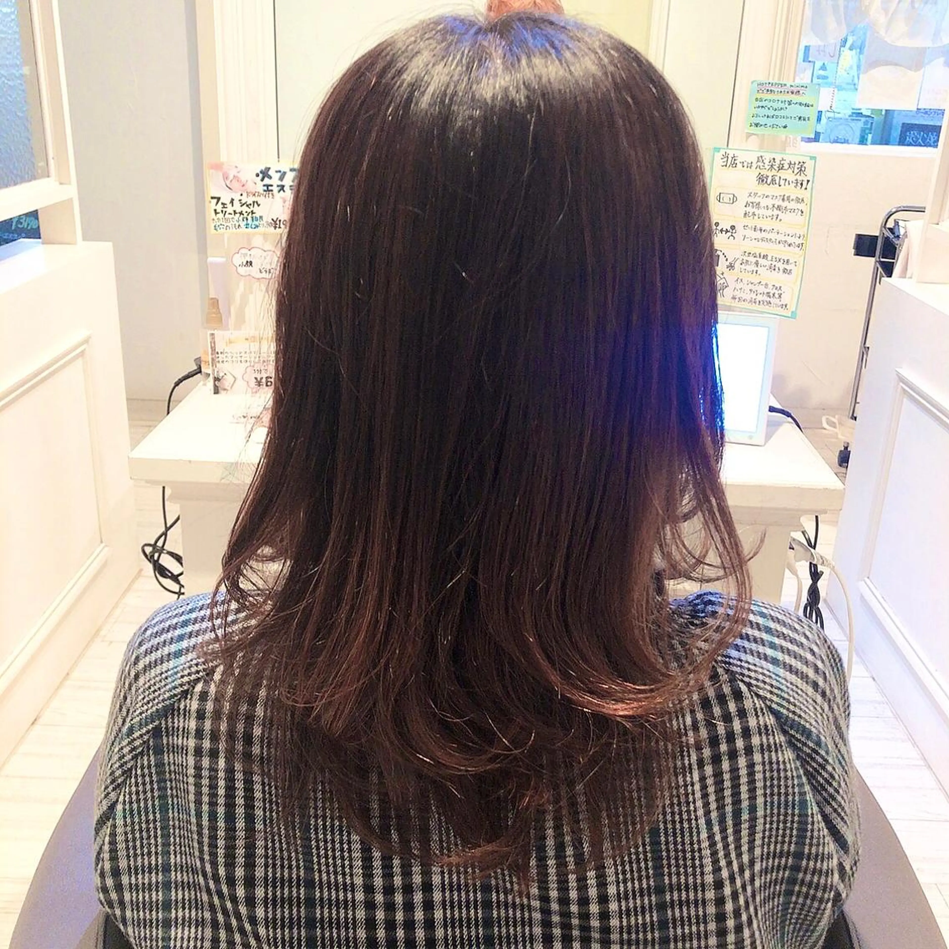 ミディアム ヘアカラー 髪質改善&ストレート ‪✂︎‬鈴木青樹のヘアスタイル