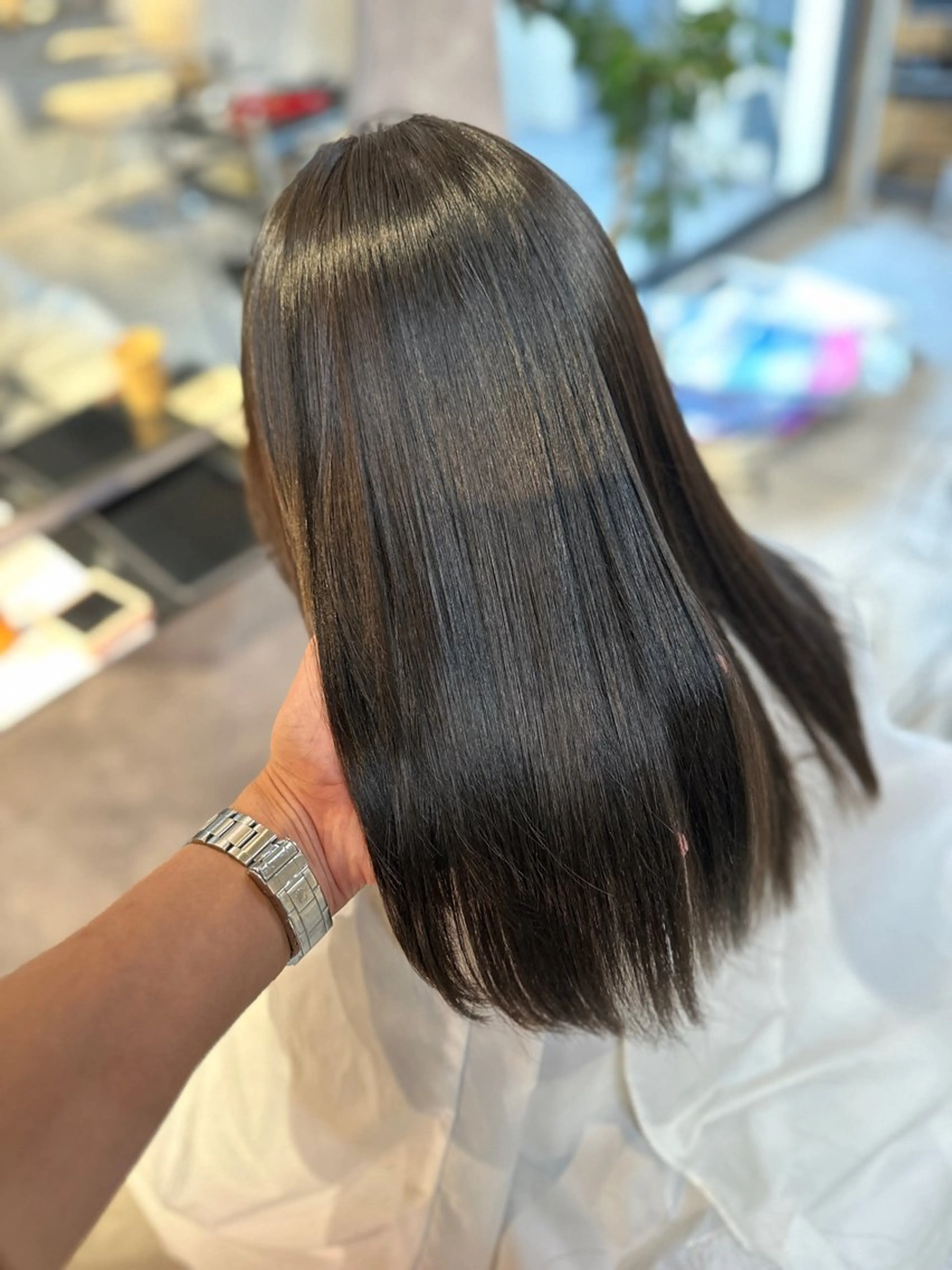 セミロング 垢抜け透明感カラー 指名No.1shunのヘアスタイル