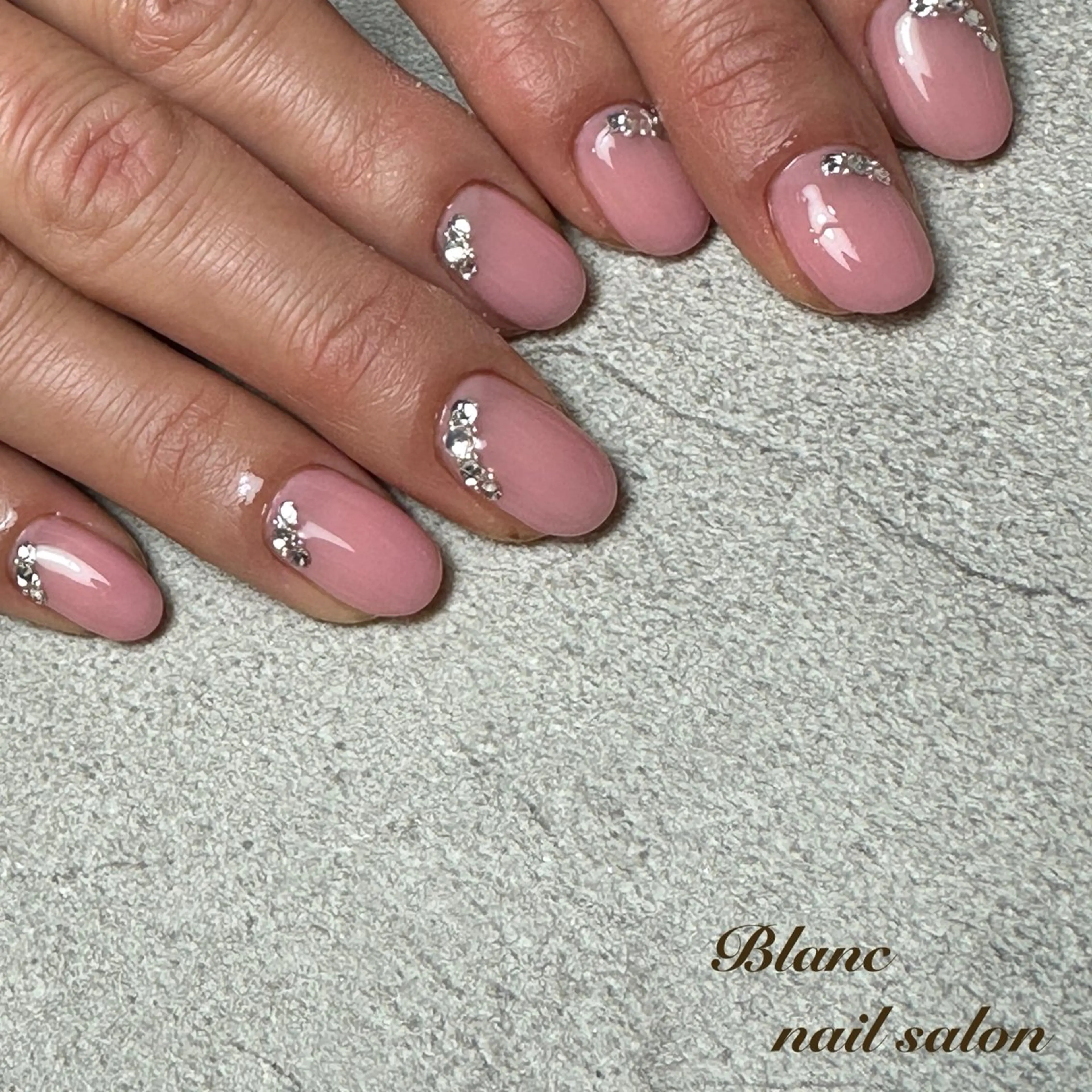 ネイル Blanc ブランのネイルデザイン