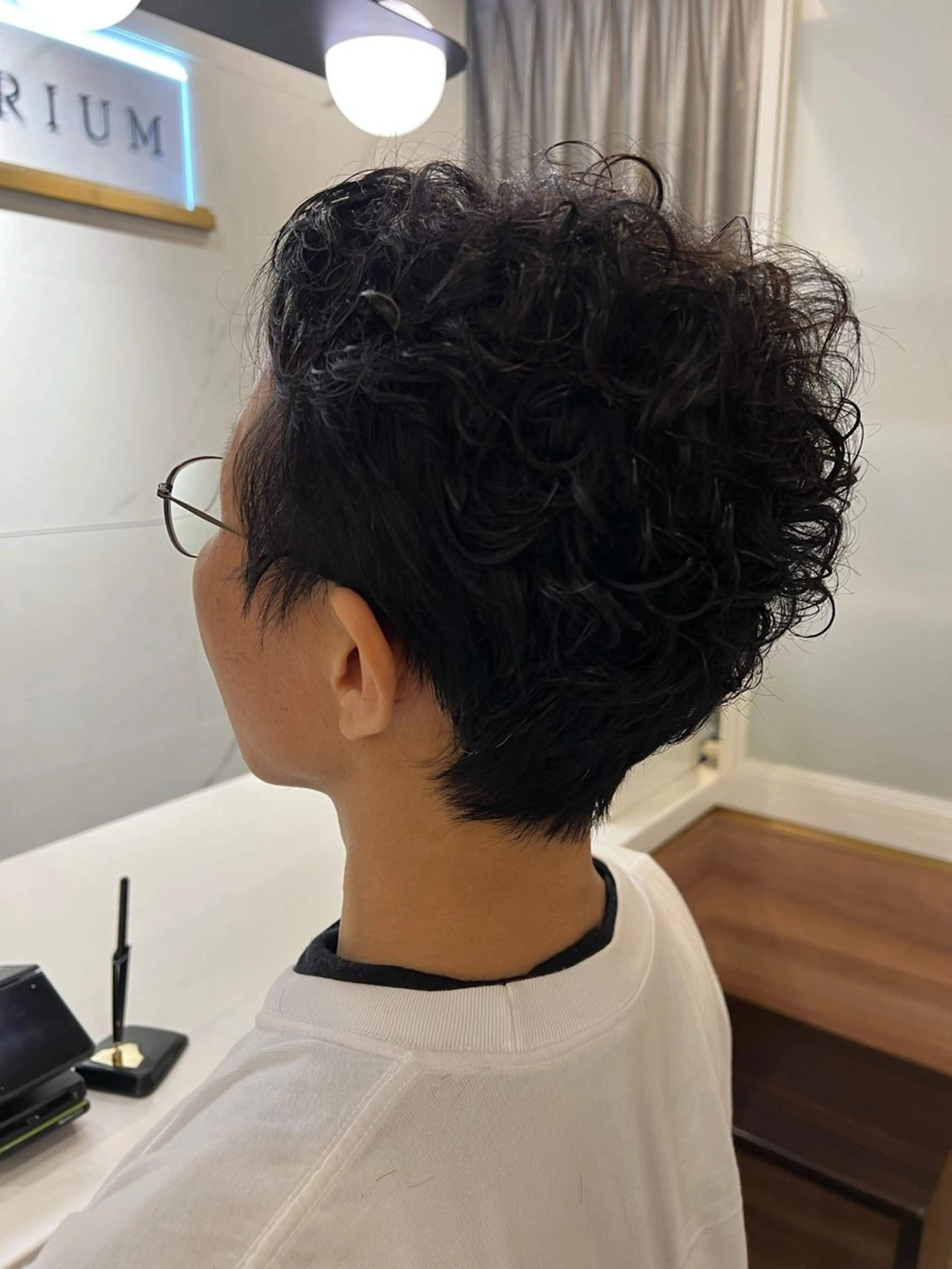 ショート 村中 逸紀のヘアスタイル