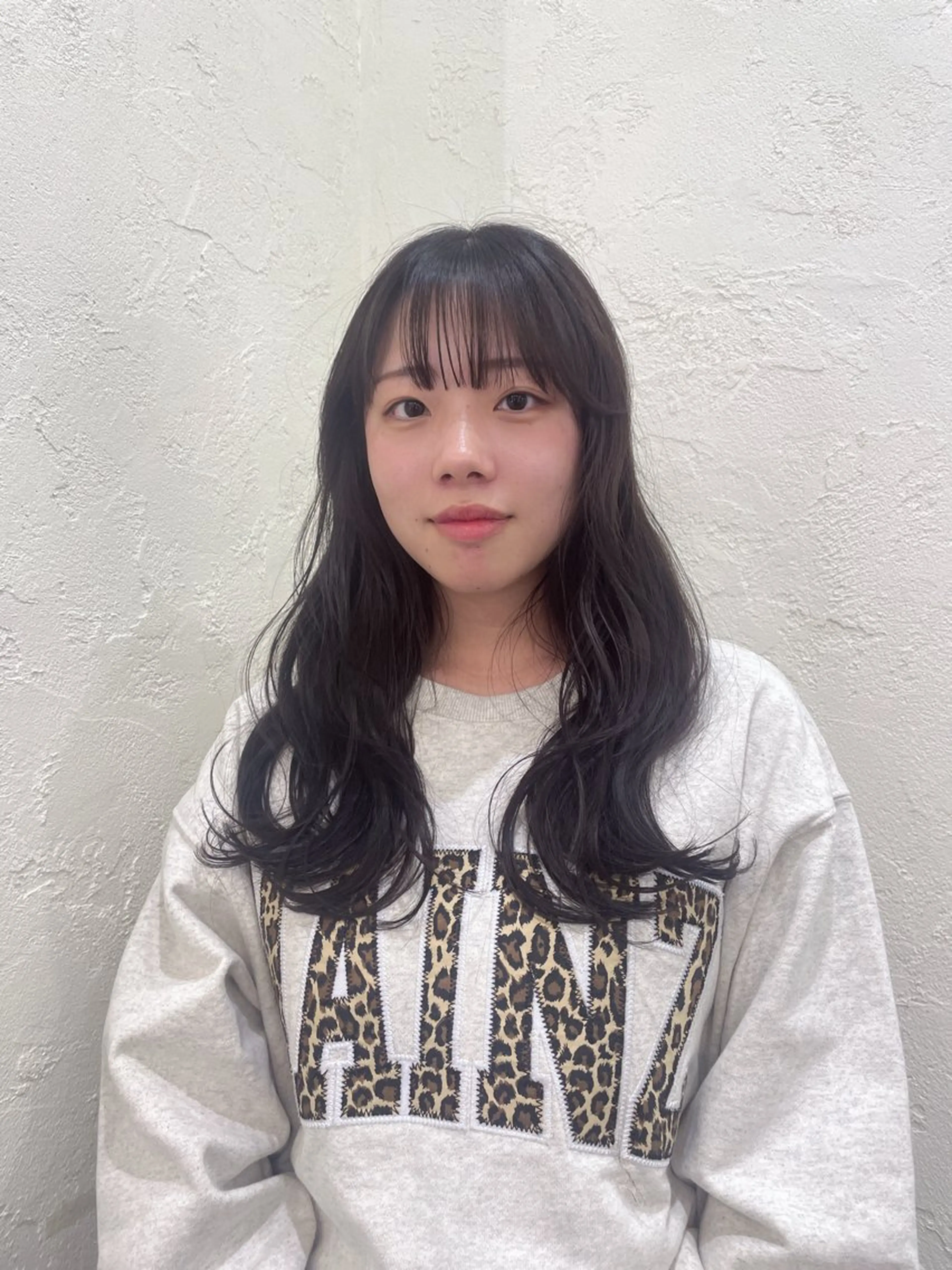 ロング サイドバング lift by mag所属・ユナ ナチュラル／透明感のヘアスタイル