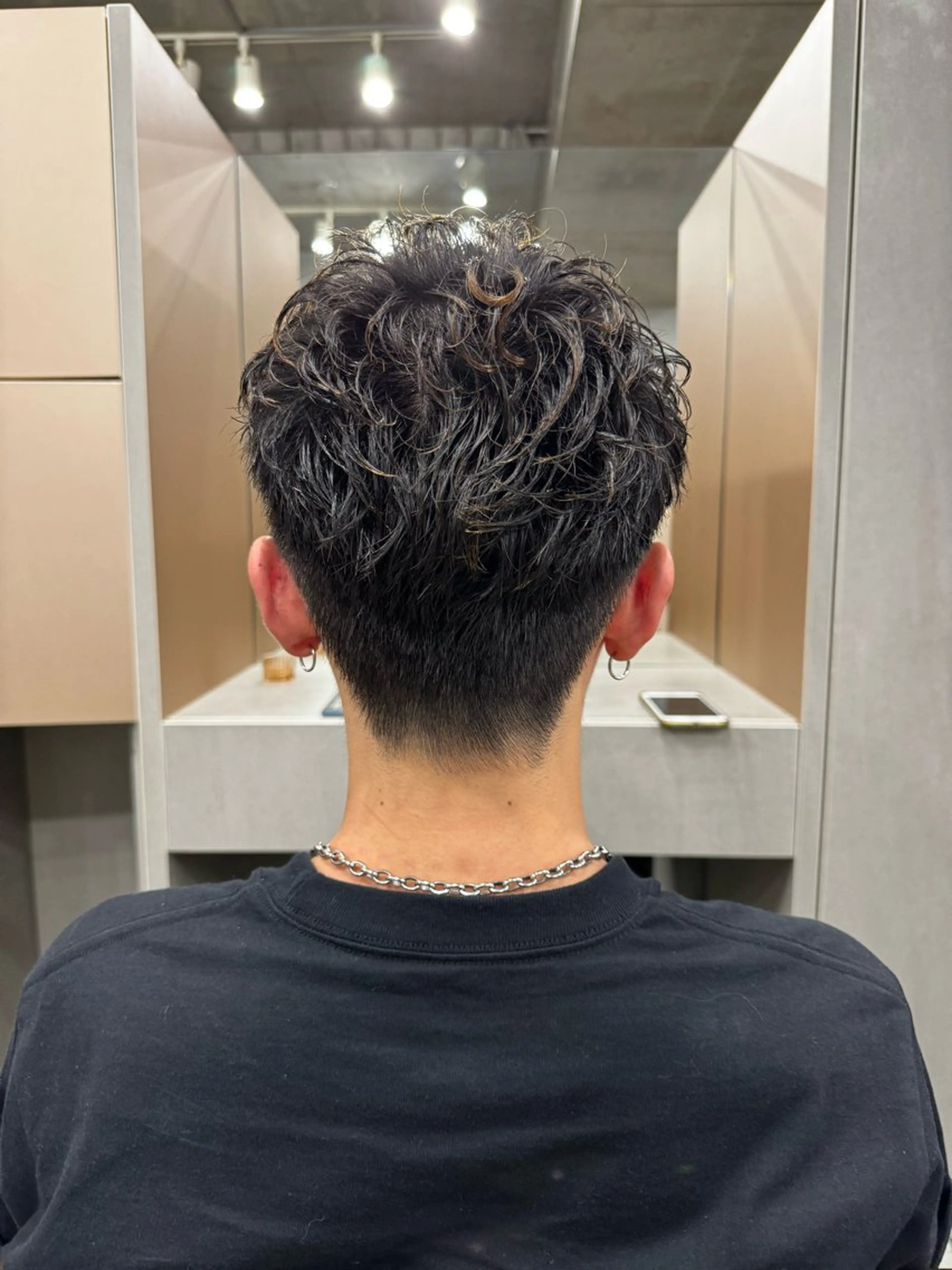 ショート パーマ メンズ 吉田一輝 外国人パーマのヘアスタイル