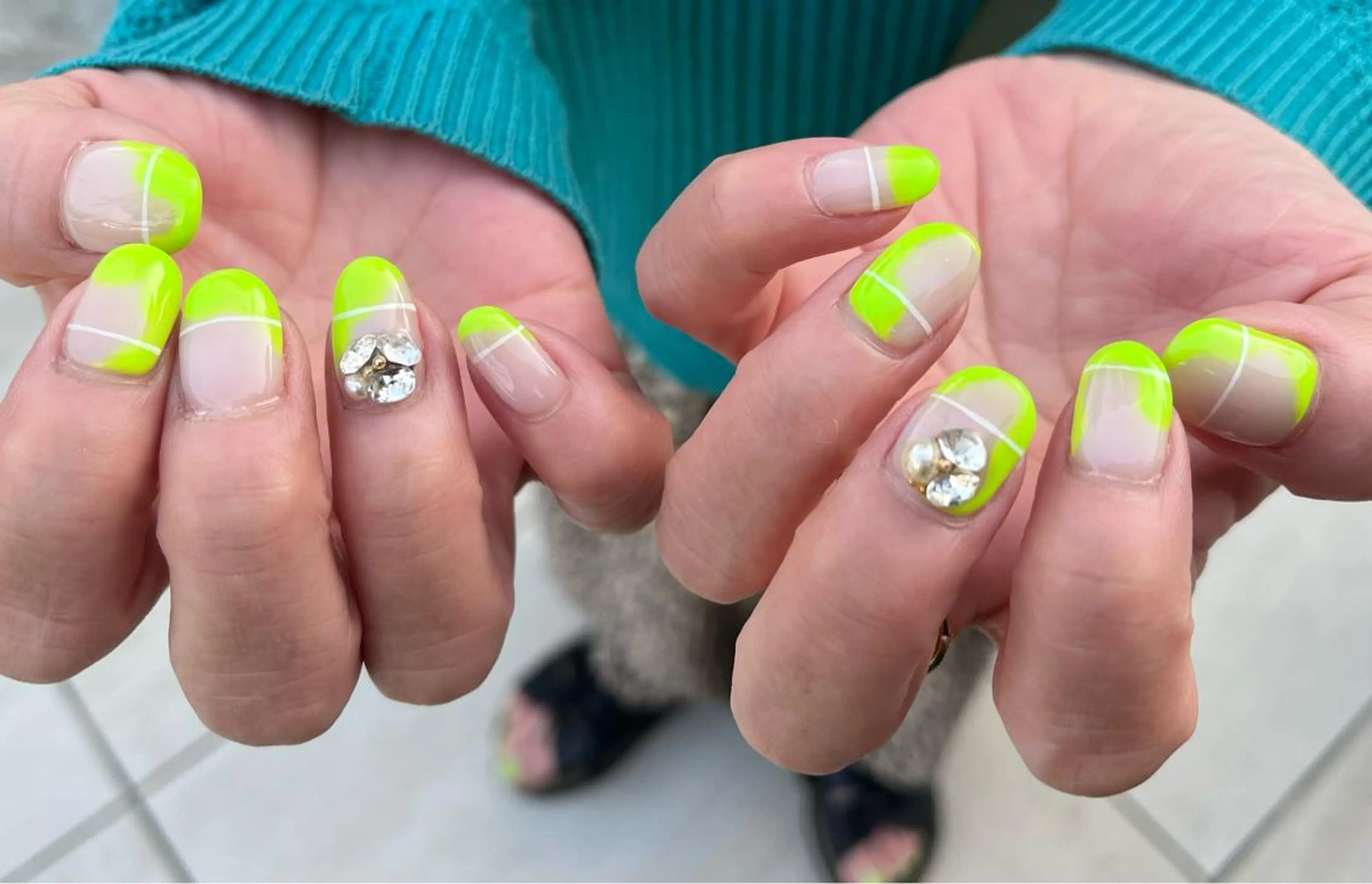 ジェルネイルアート10本コース¥8.800-オフ込み、ケア込みの写真