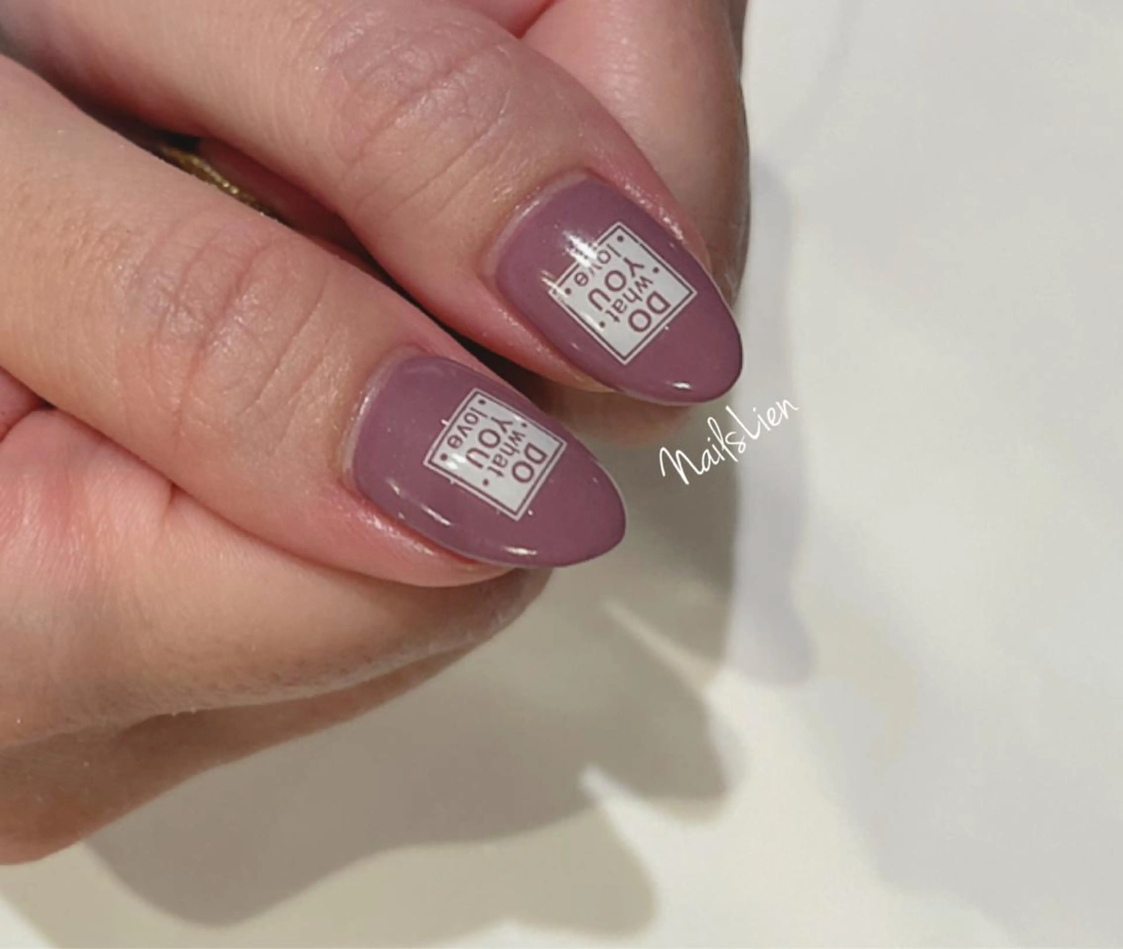 ネイル ラメ(グリッター) マグネットネイル ミラーネイル ニュアンスネイル ワンカラーネイル studio e n / RiNのネイルデザイン