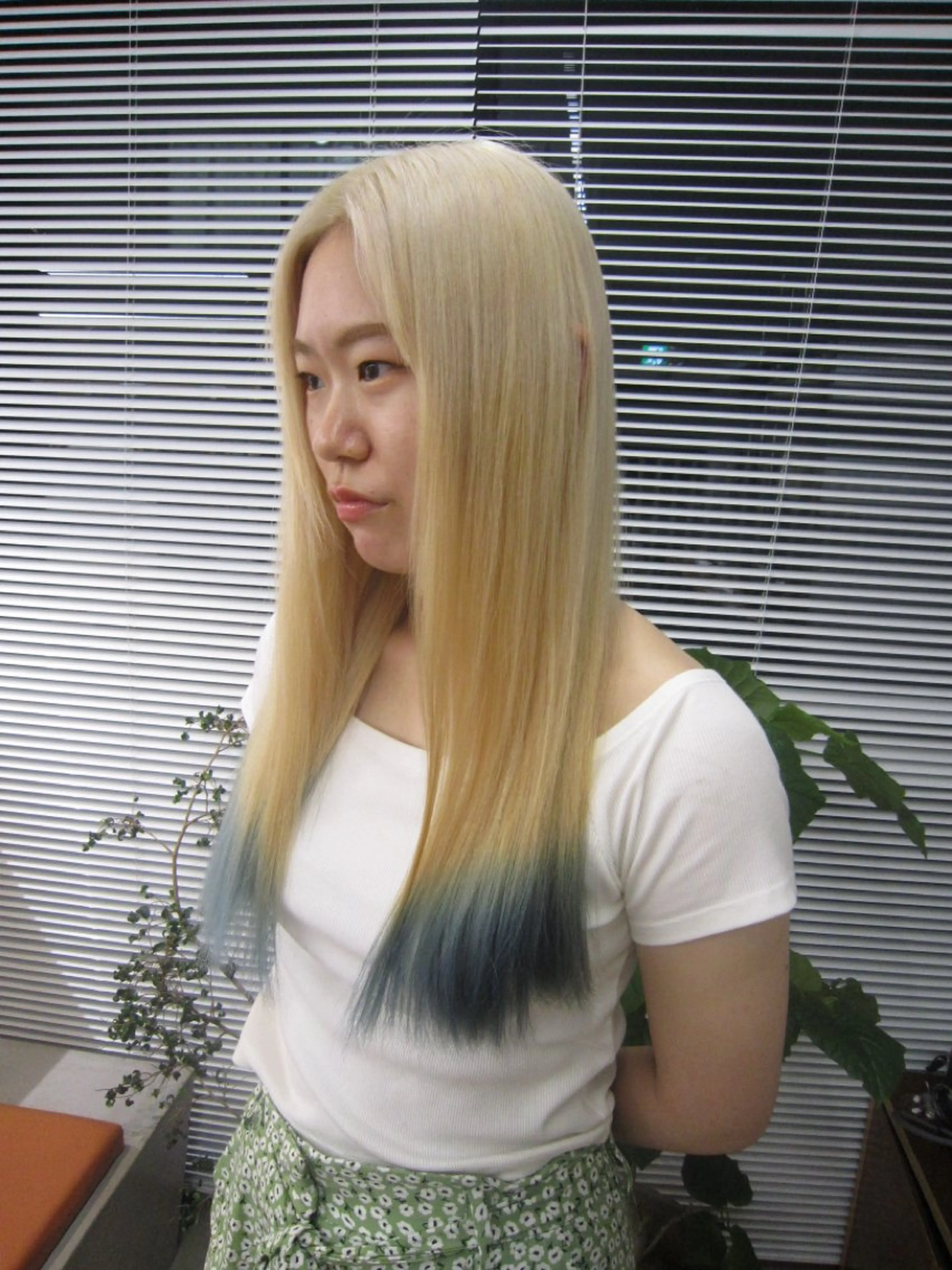 ロング カラー カット ヘアカラー トリートメント nalu.所属・前山 七海のヘアスタイル