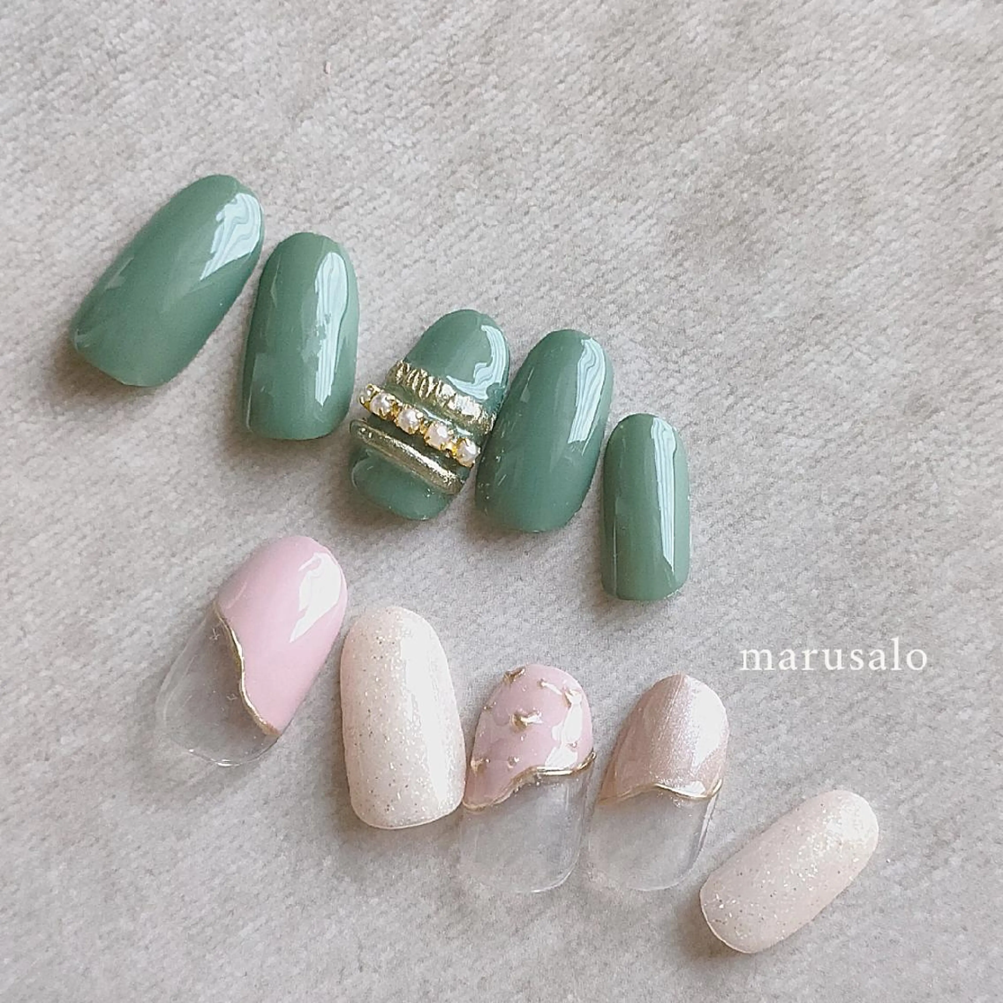 ネイル アートネイル ドット ハート ミラーネイル ニュアンスネイル marusalo nailのネイルデザイン
