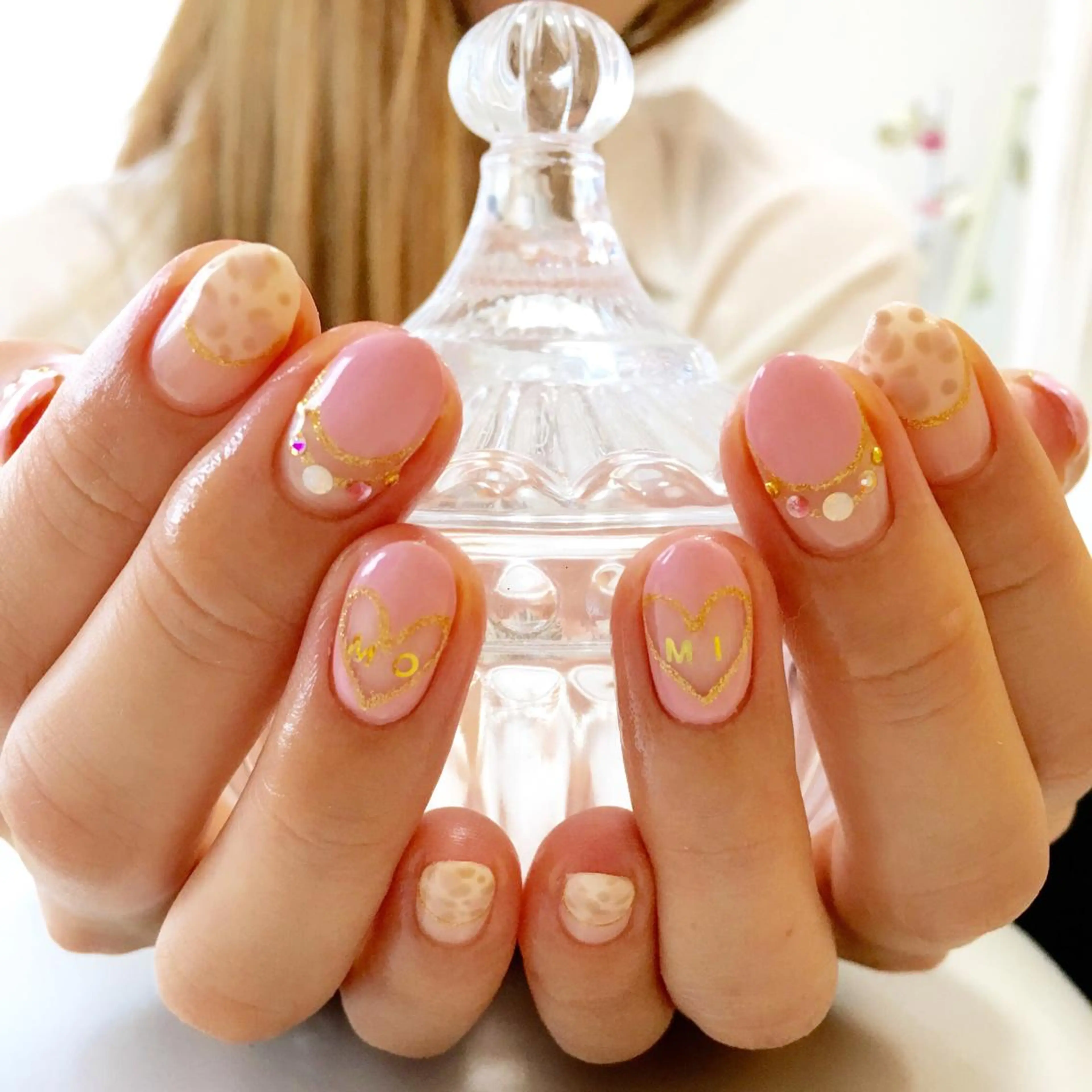 ネイル Petit Fleur所属・青柳 亜梨奈のマツエク・マツパデザイン