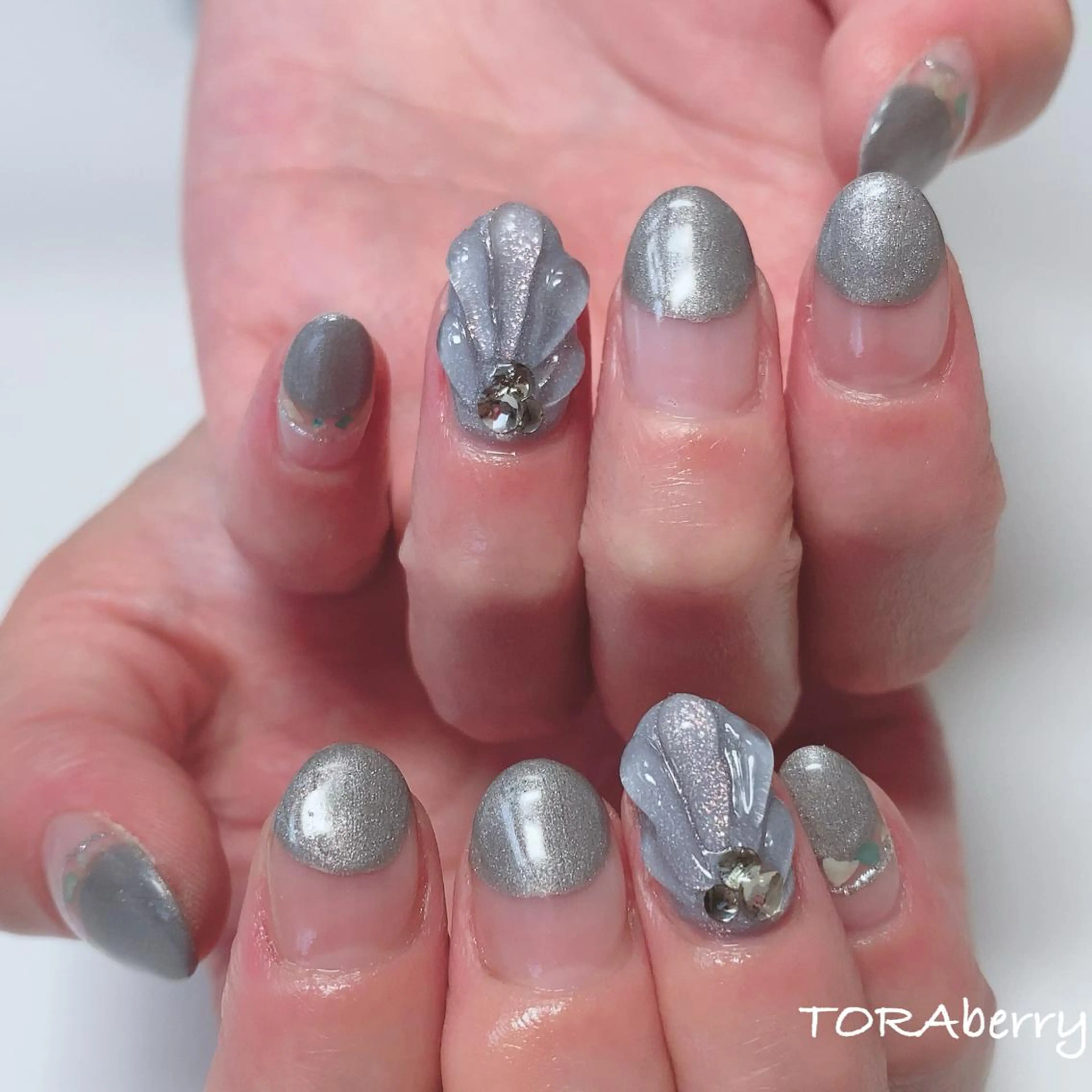 ネイル ハンドネイル ネイリスト なつみのネイルデザイン