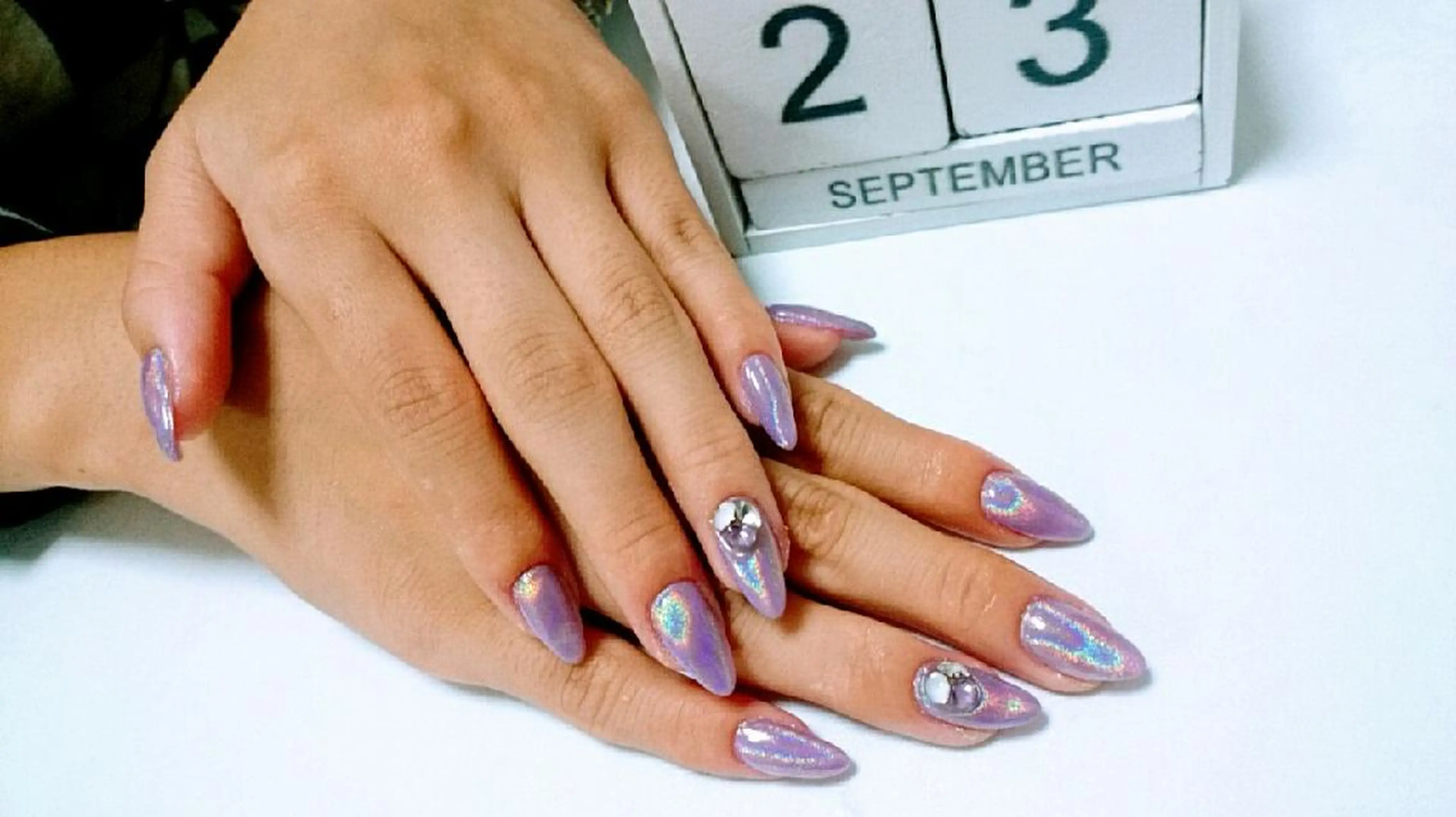 ネイル ミラーネイル JEWEL nailのネイルデザイン