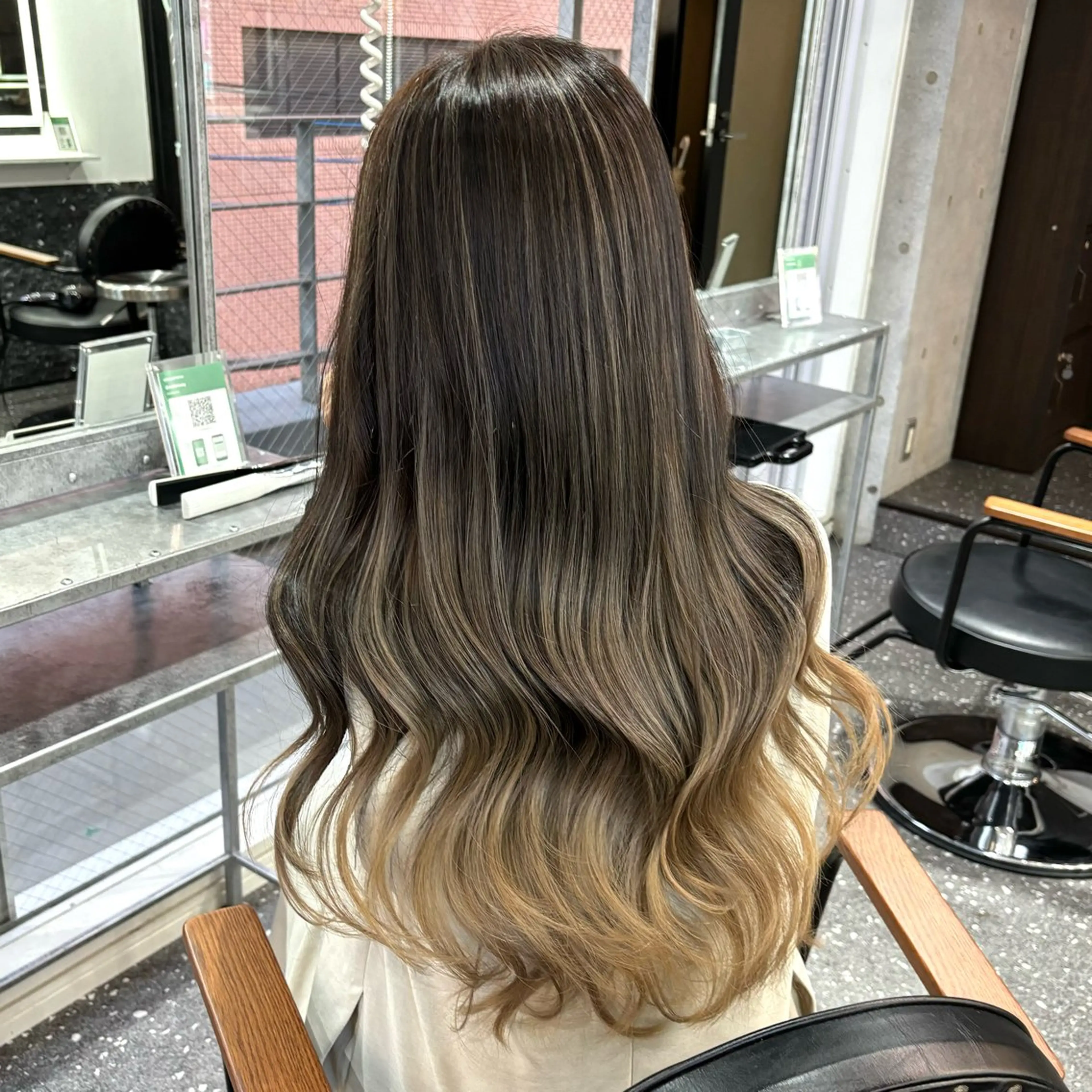 🉐バレイヤージュ¥10000の写真