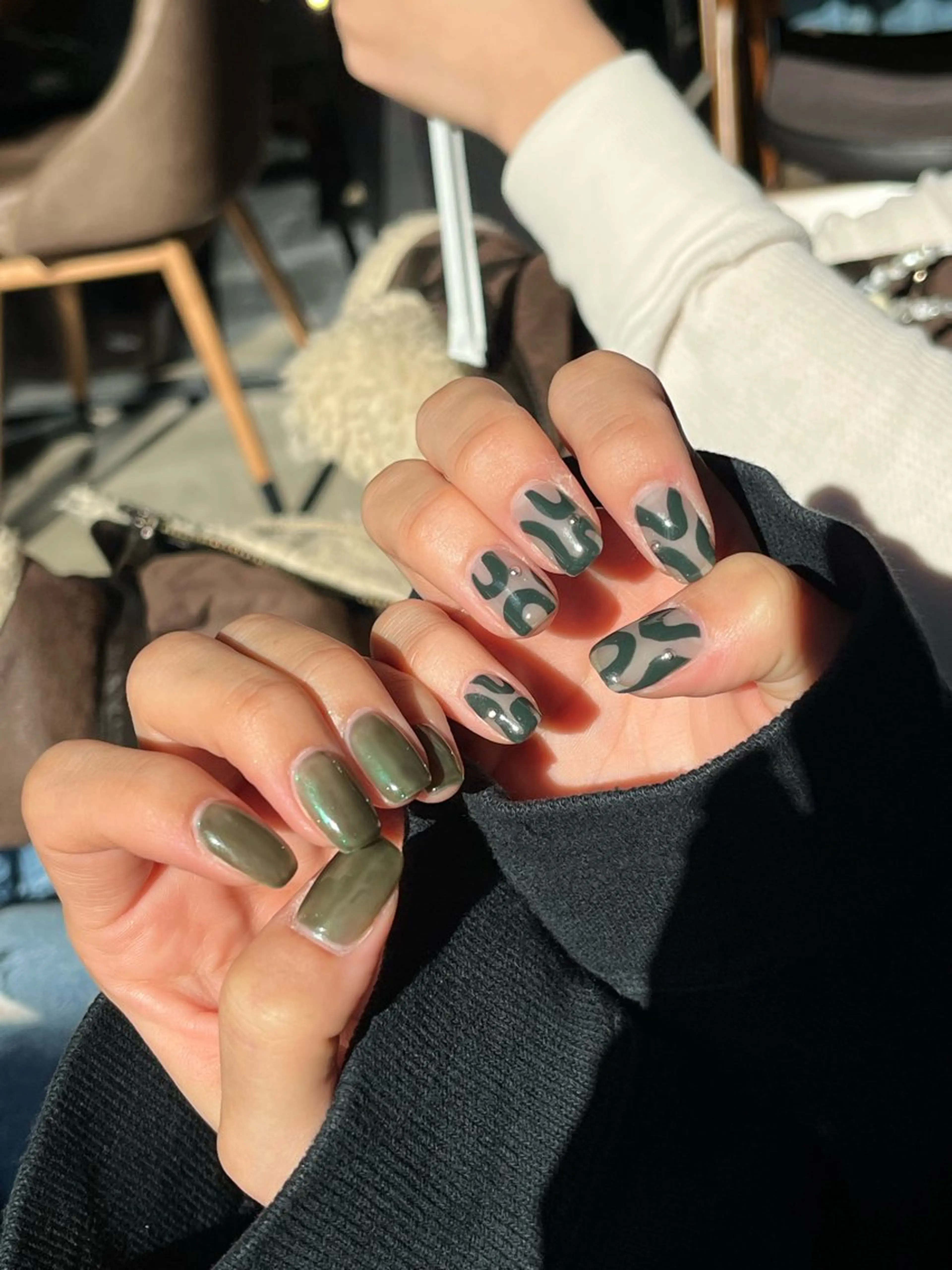ネイル グリーン ハンドネイル hiyori🫧 mieuxのネイルデザイン