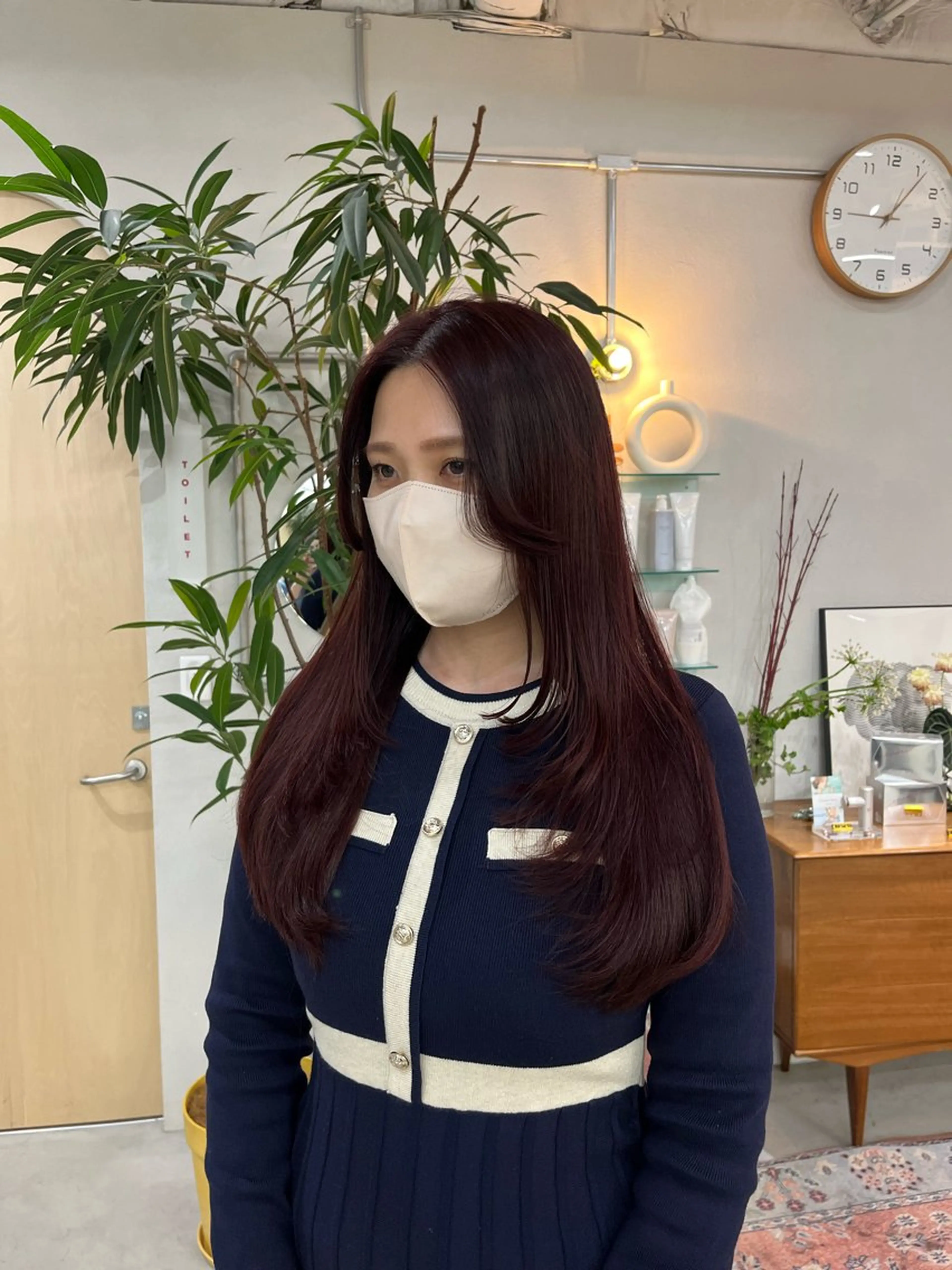 カラー ボルドーカラー ヘアカラー chika/艶カラー /似合わせカラーのヘアスタイル