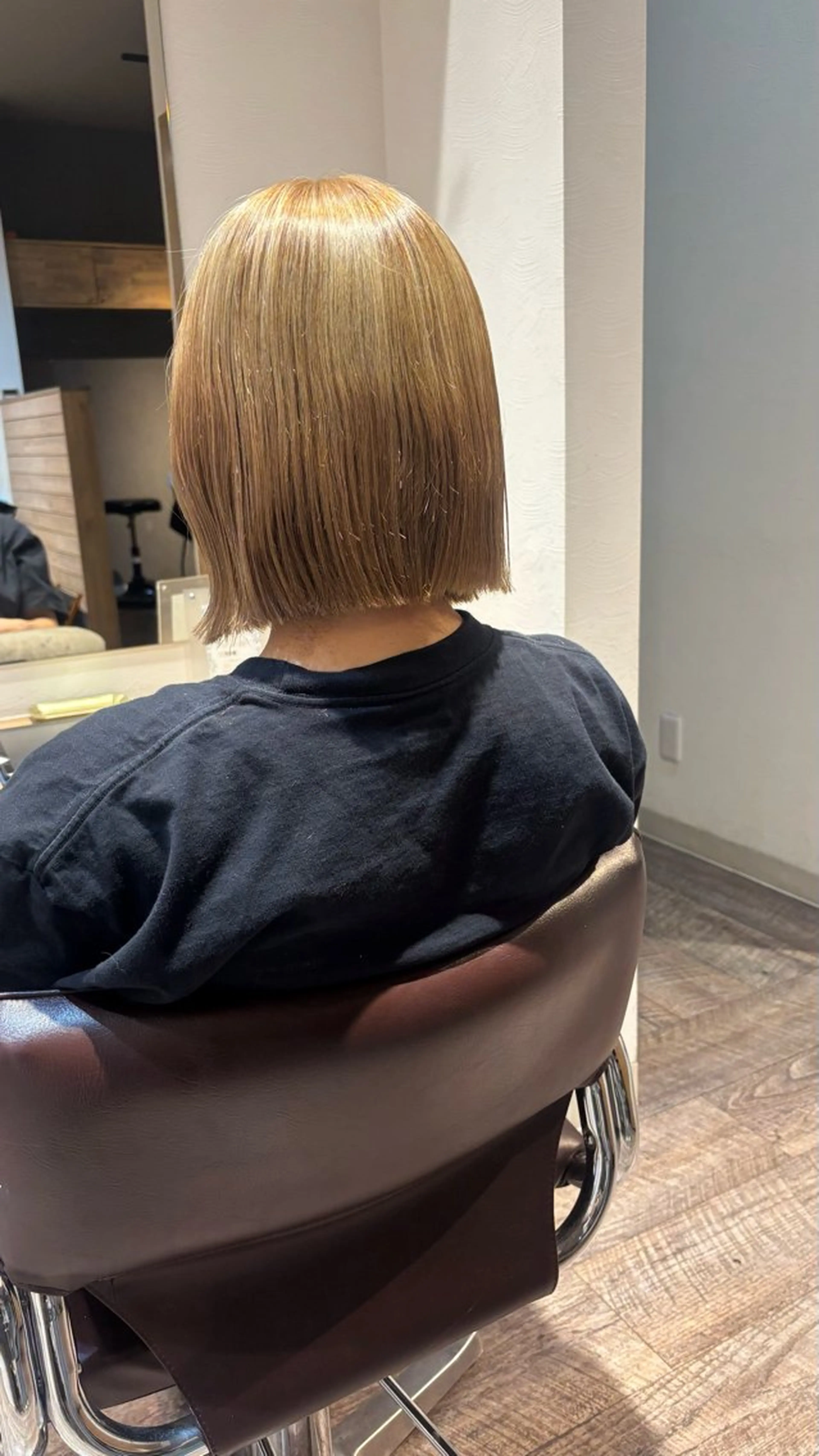 ショート ボブ ふじたしの/湘南台 透明感カラーのヘアスタイル