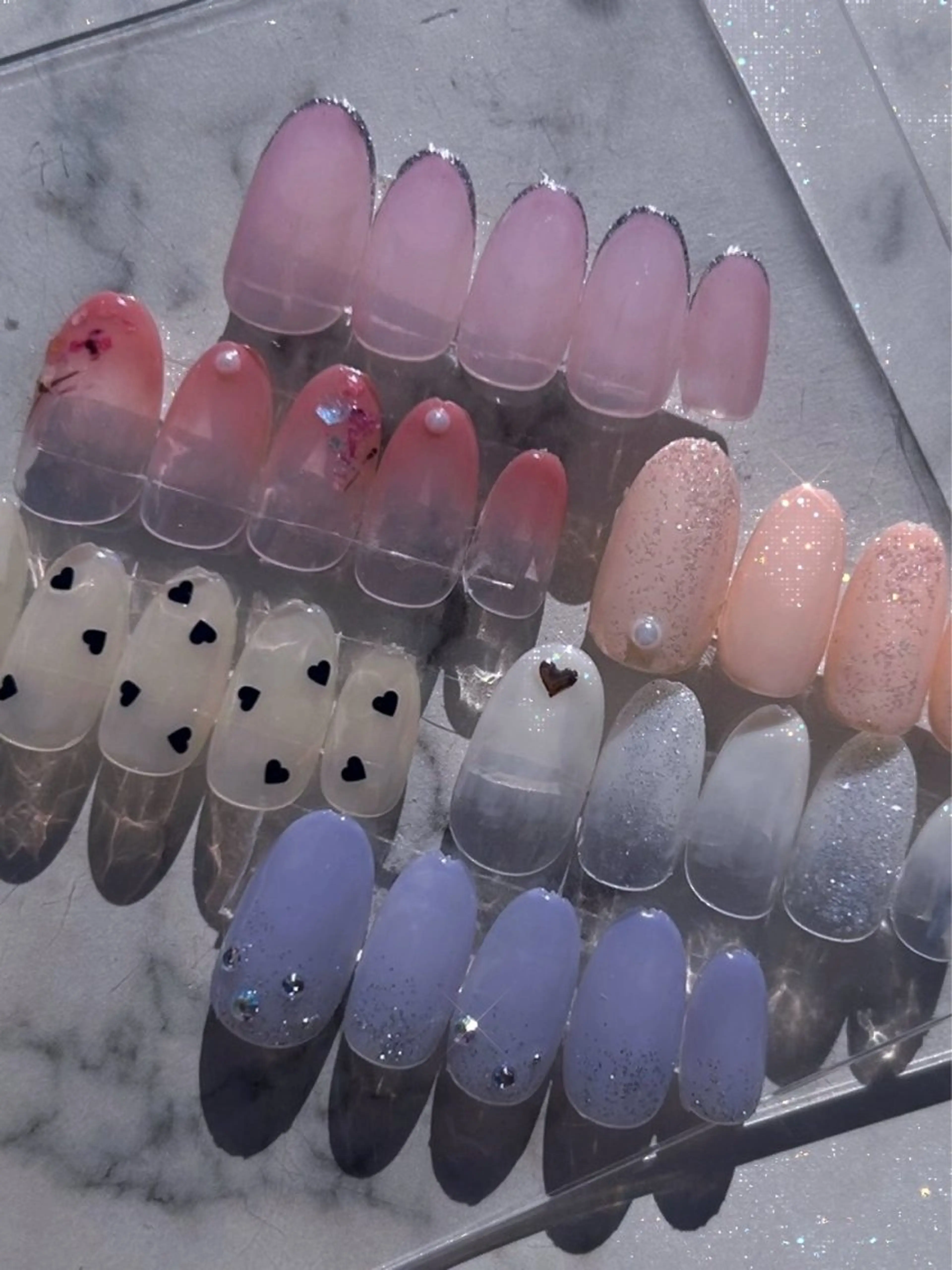 ネイル gratitude 斎藤のネイルデザイン