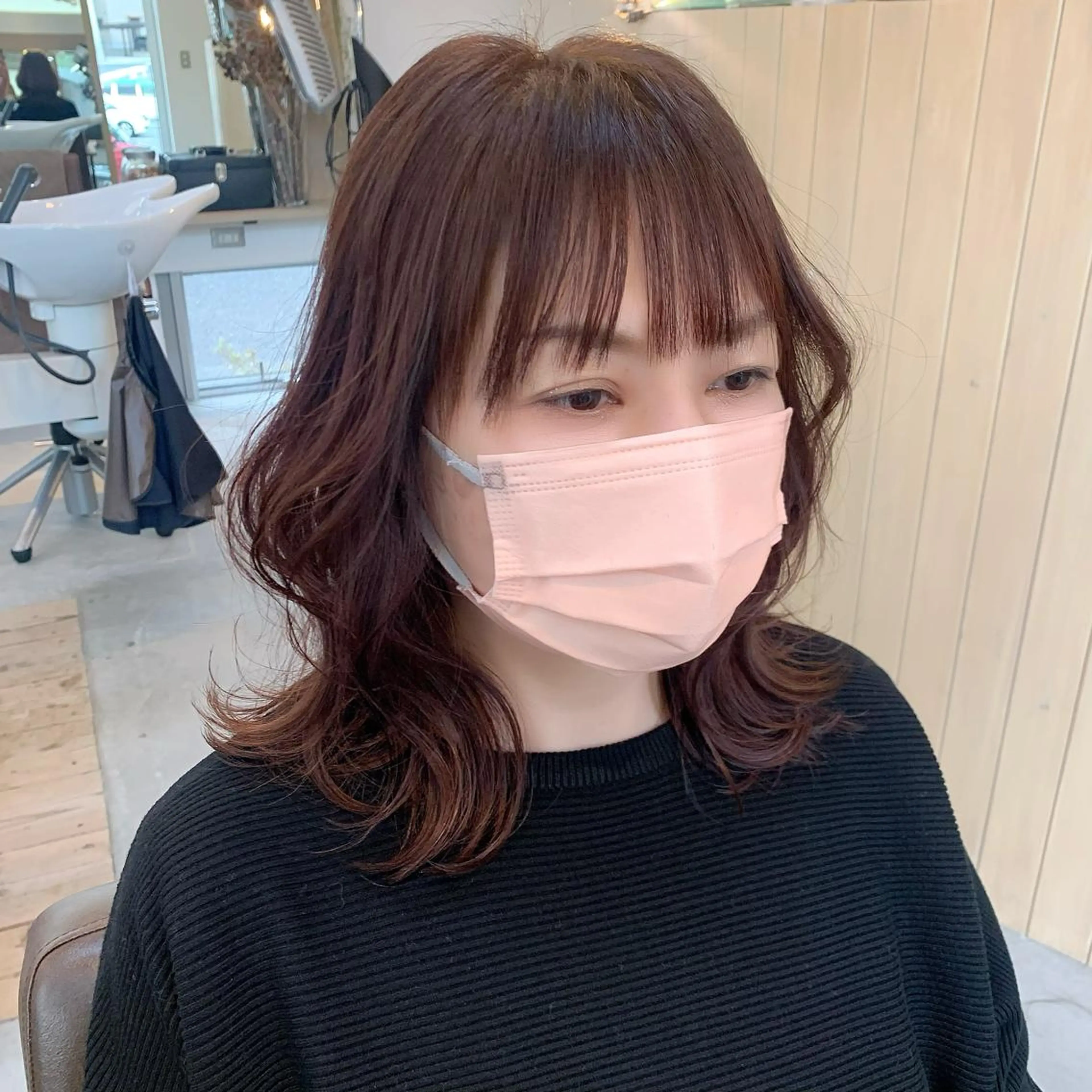 ミディアム カット ヘアカラー kachina所属・綿貫 美雪のヘアスタイル