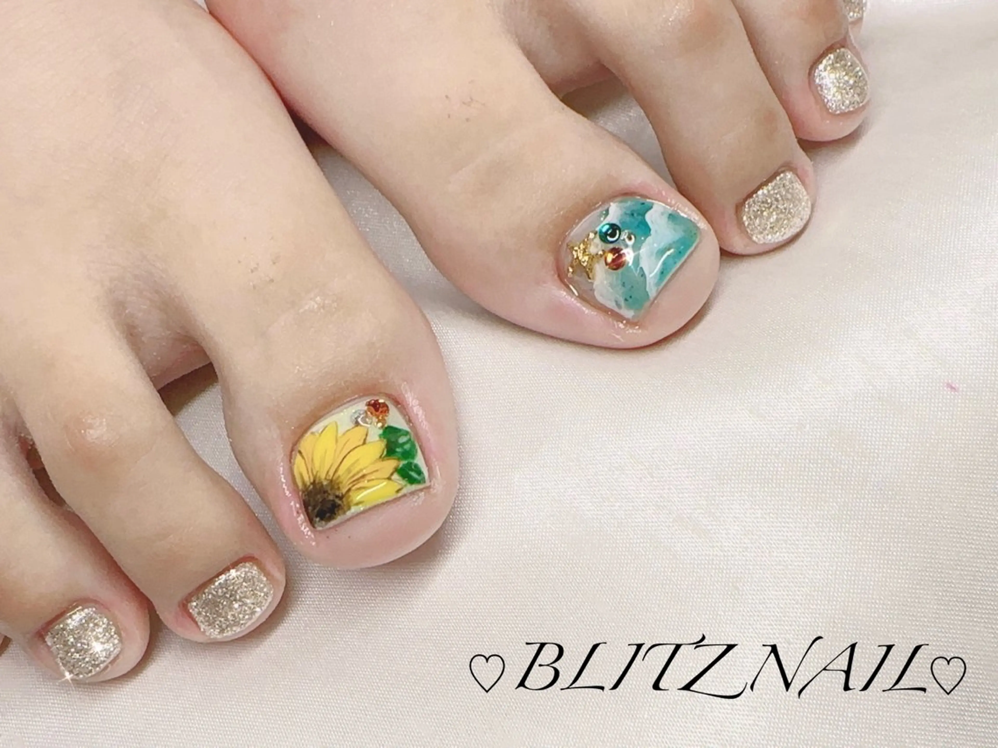 ネイル BLITZ Nail 岩田💅🏻✨のネイルデザイン