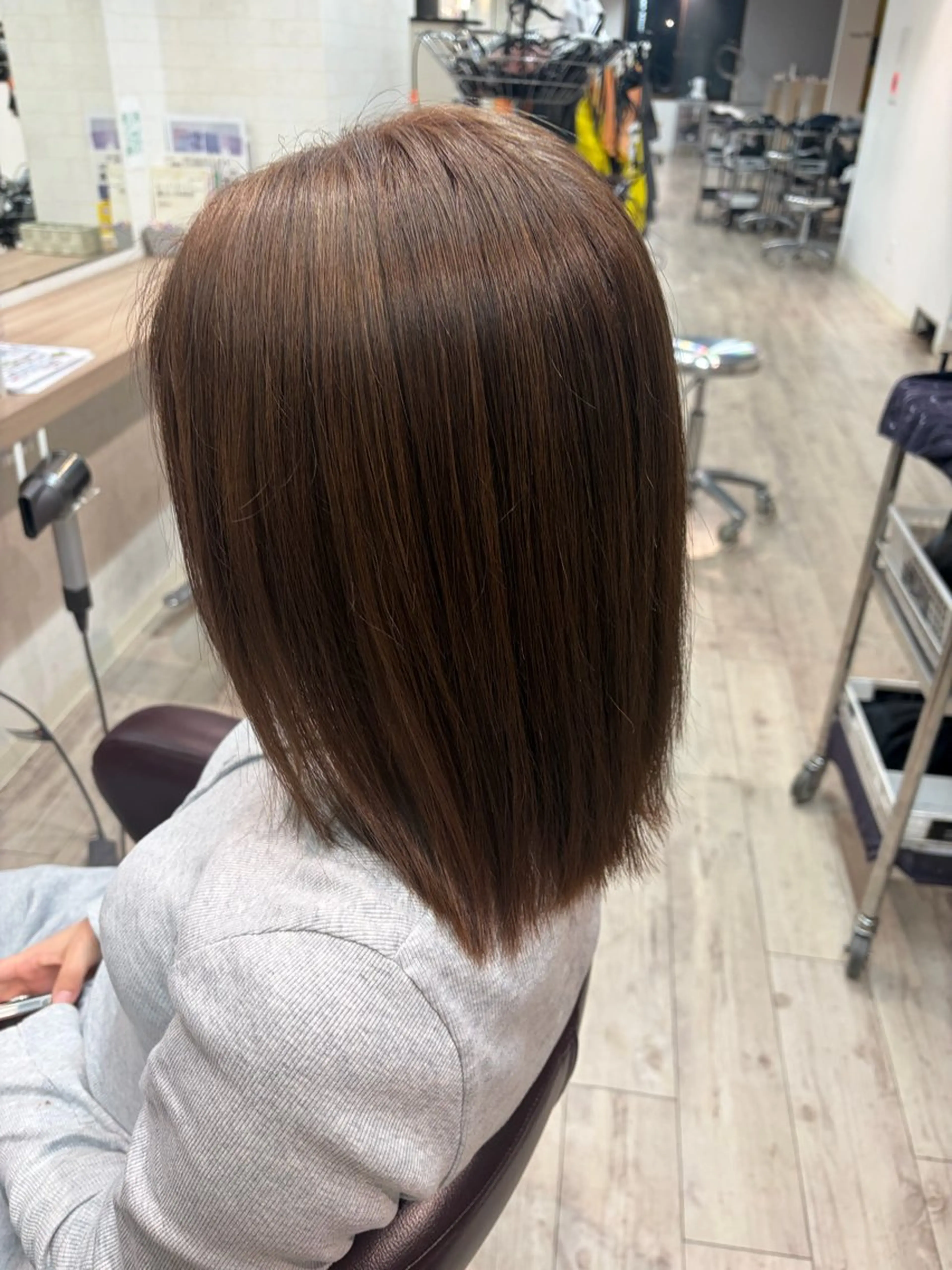 カラー ブリーチ ヘアカラー SHAMPOOBOY COIFF1RST長崎所属・大賀 鈴のヘアスタイル