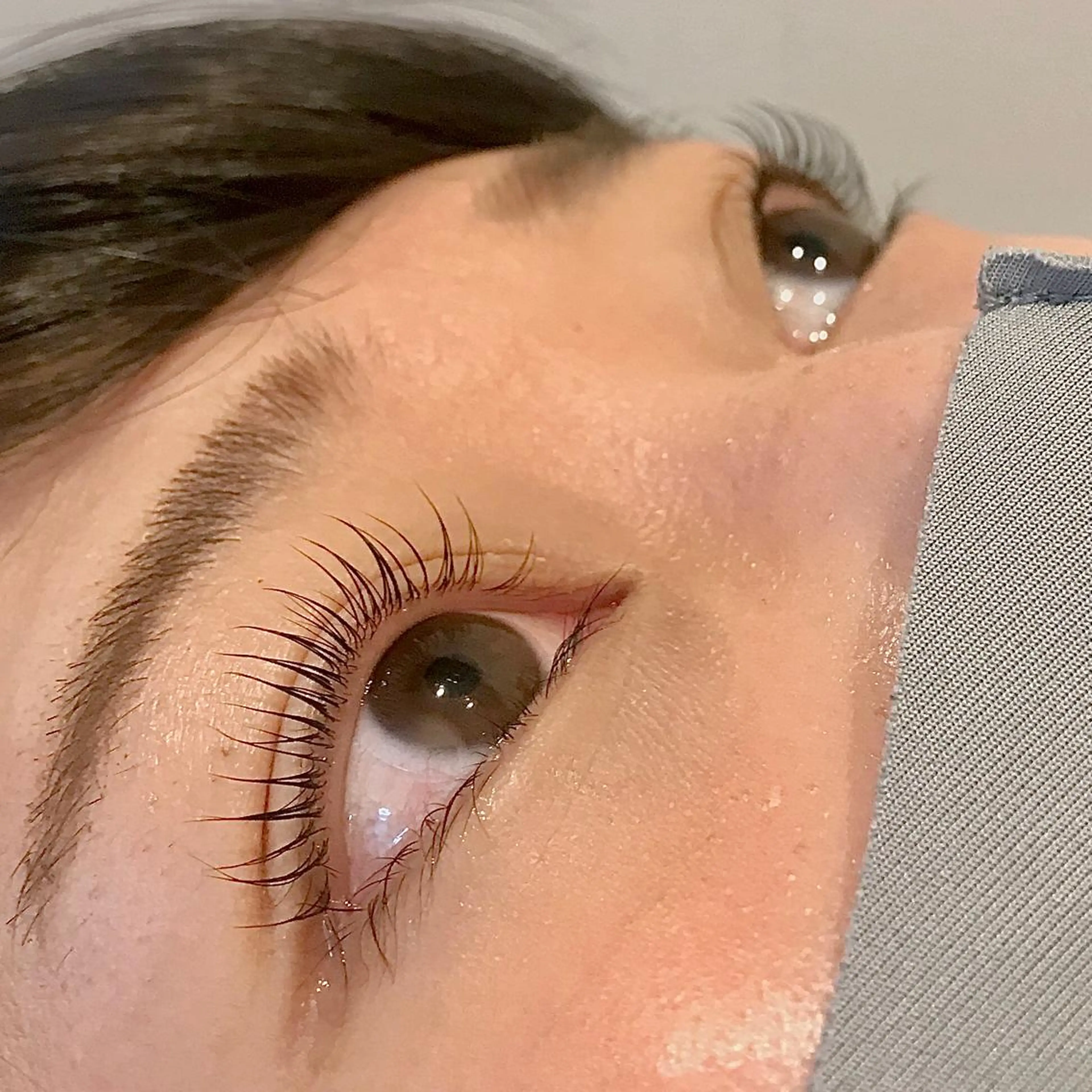 マツエク・マツパ miel大宮店所属・矢部 奈々の眉毛・アイブロウイメージ