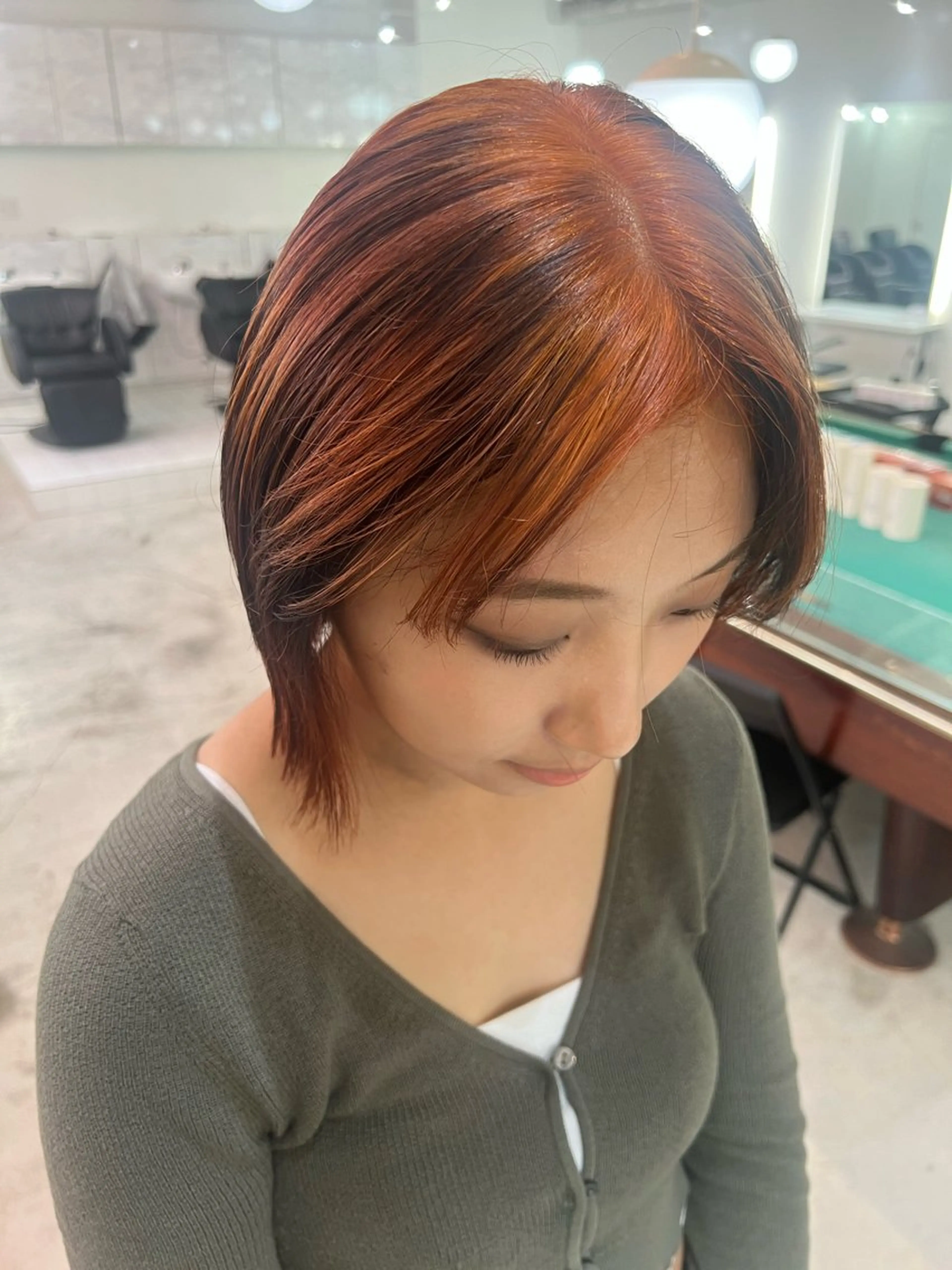 カラー 💥ウルフカット デザインあんな💥のヘアスタイル