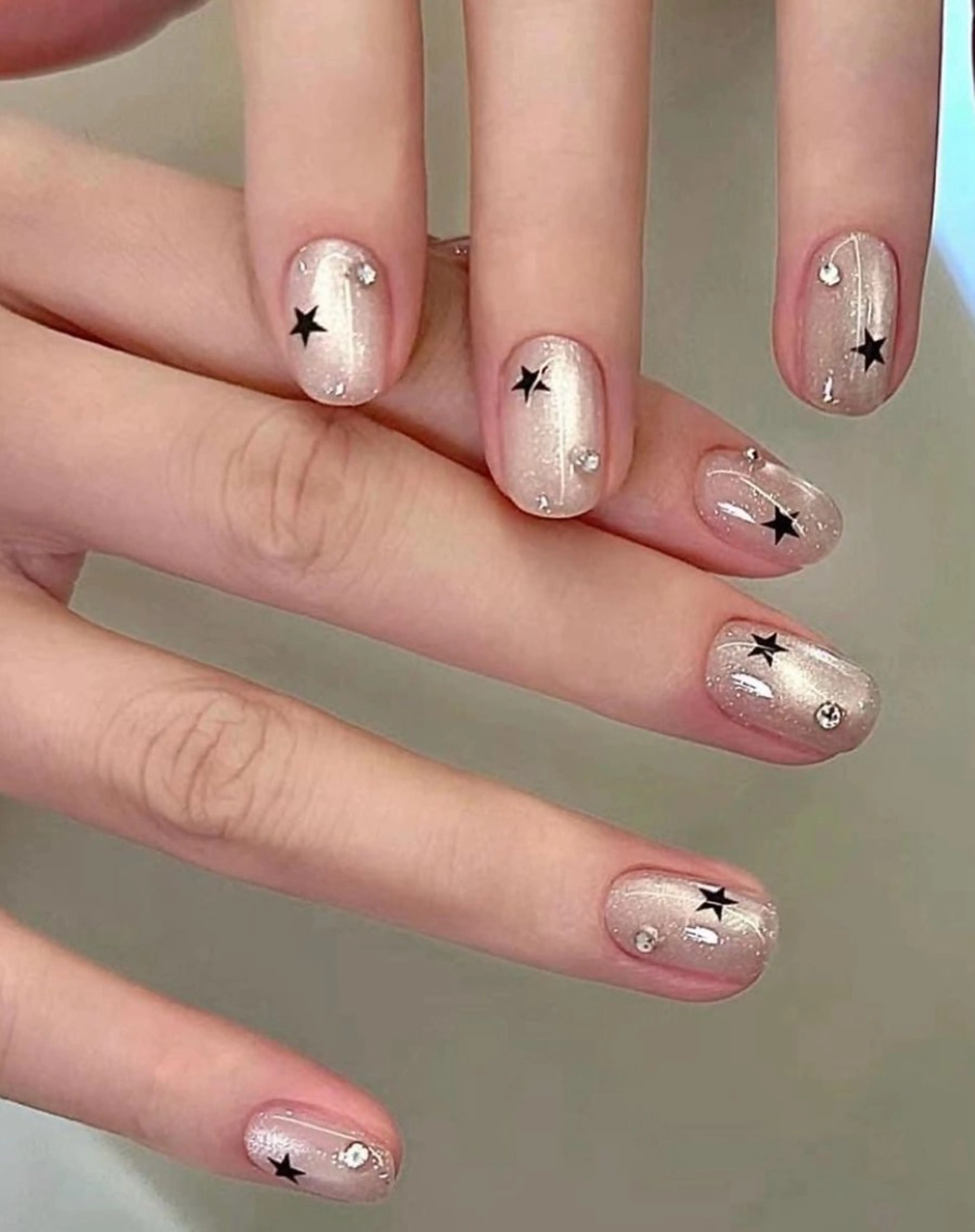 ネイル ハンドネイル リナネイルサロン所属・リナ ネイルサロンのネイルデザイン