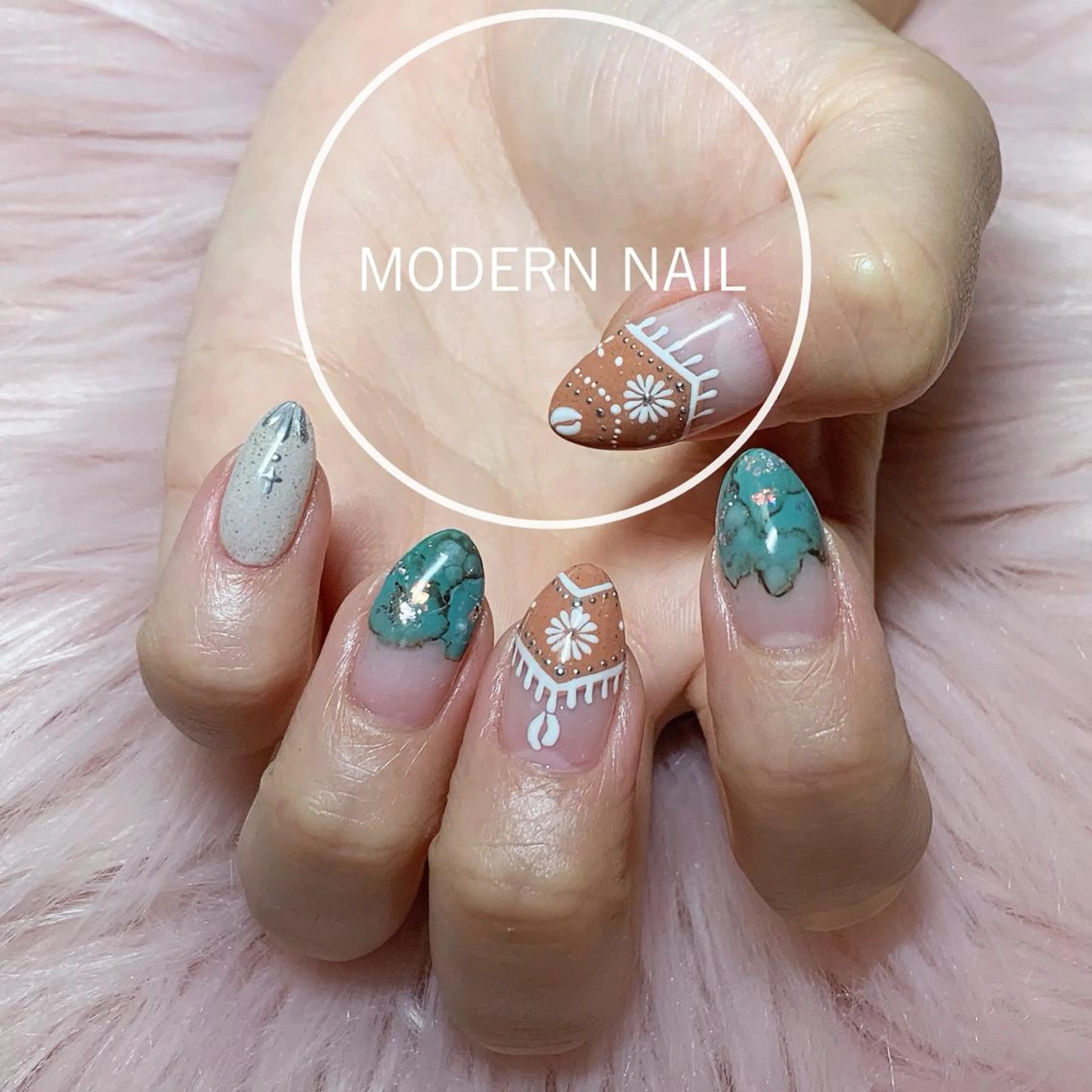 ネイル ジェルネイル 小川 玲奈のネイルデザイン