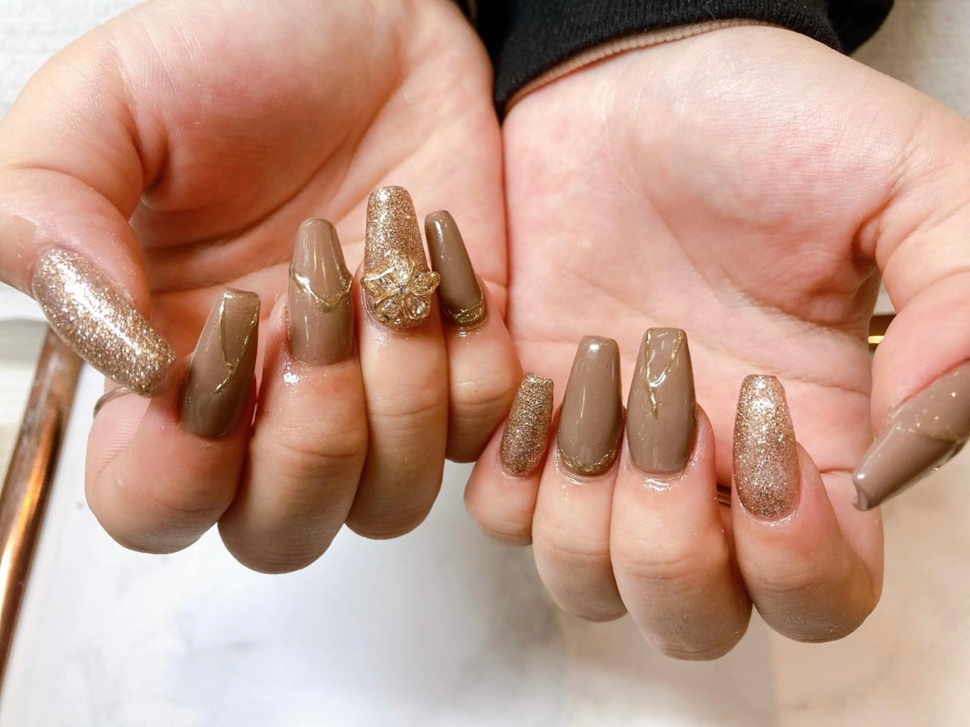 ネイル SOARE🤍 🤍のネイルデザイン