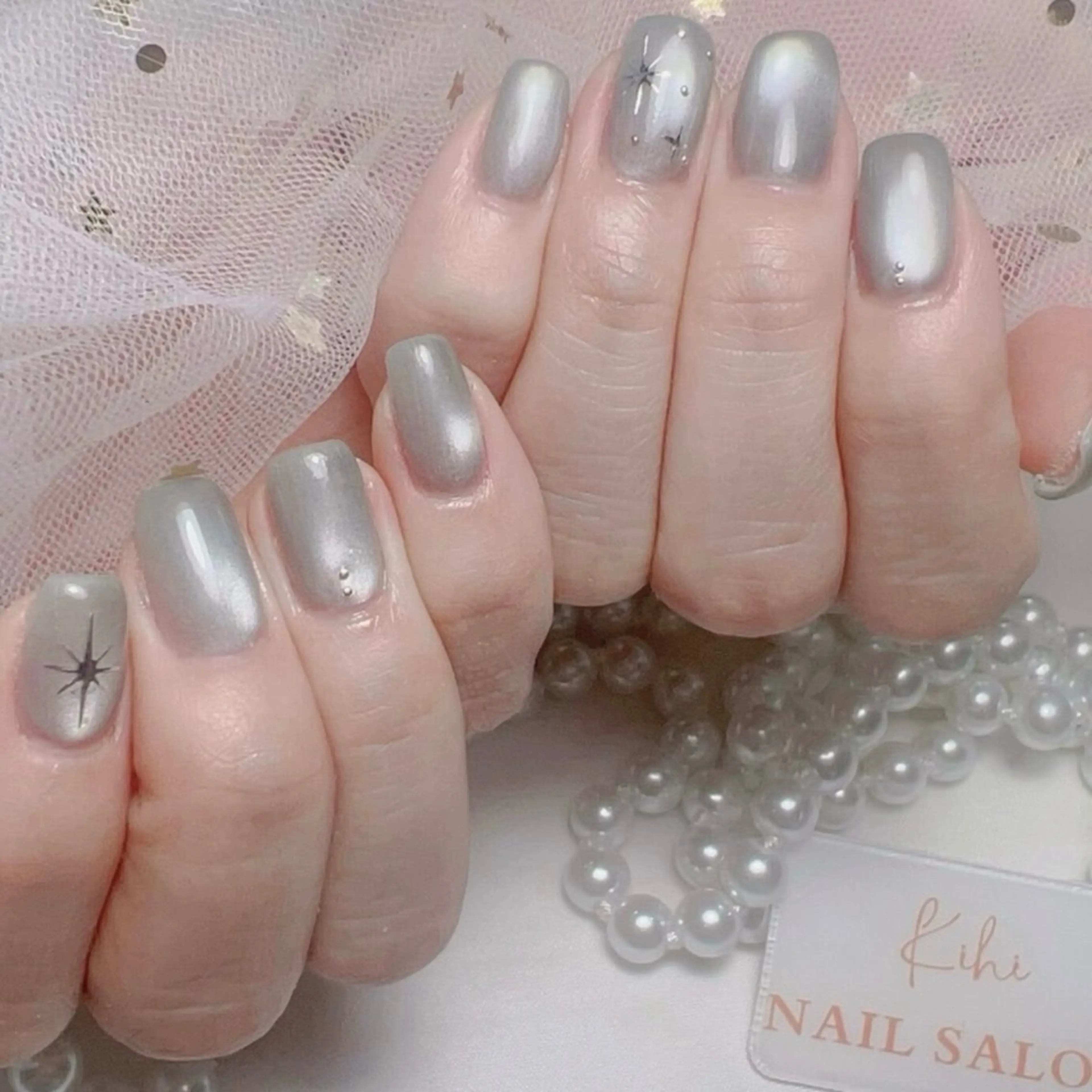 ネイル アートネイル フレンチネイル ジェルネイル グラデーション 韓国ネイル ハンドネイル 💕鈴木ユリ パラジェル/オフ無料のネイルデザイン