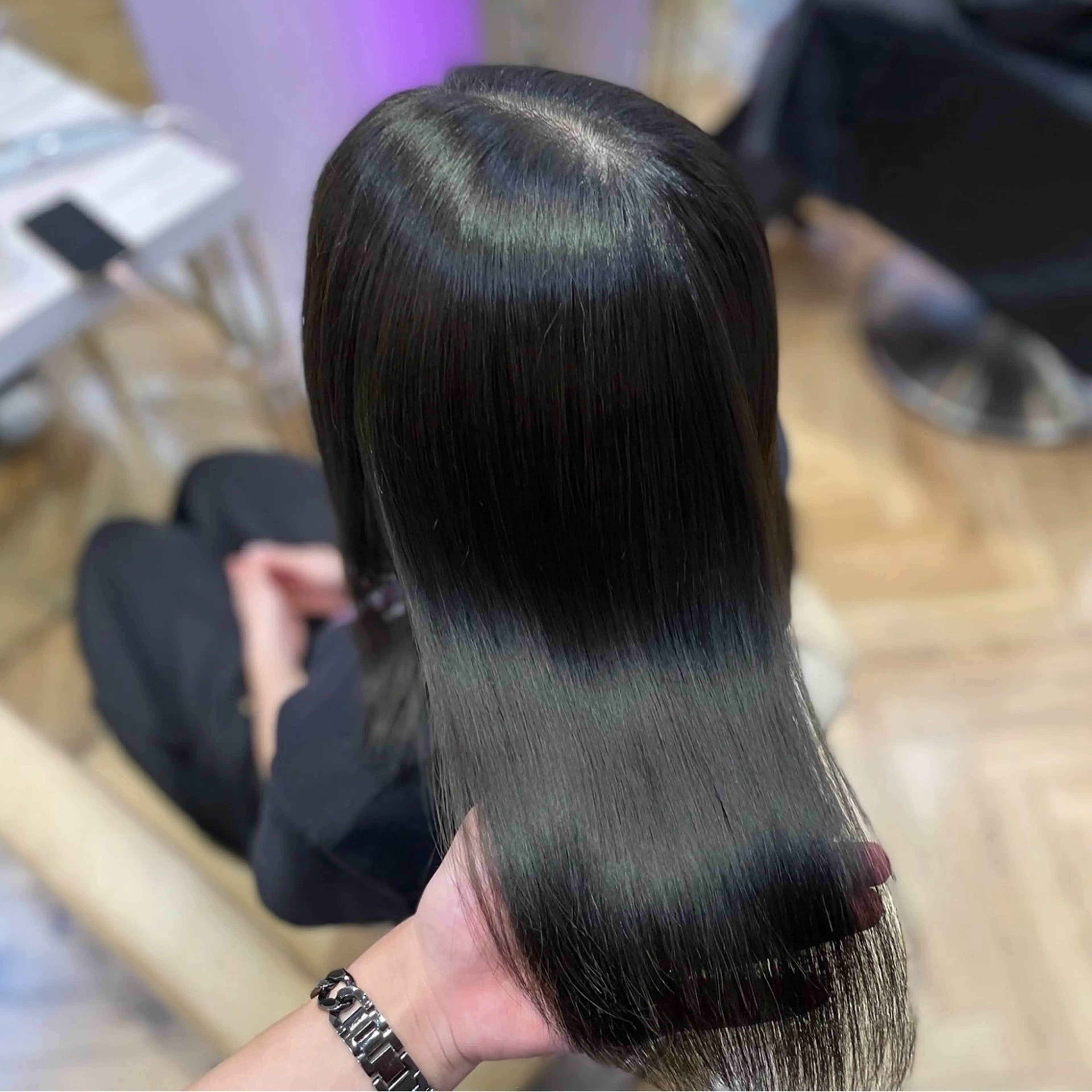 ミディアム カラー 透明感カラー ともき《ショート・ ボブ✨》銀座🩶のヘアスタイル