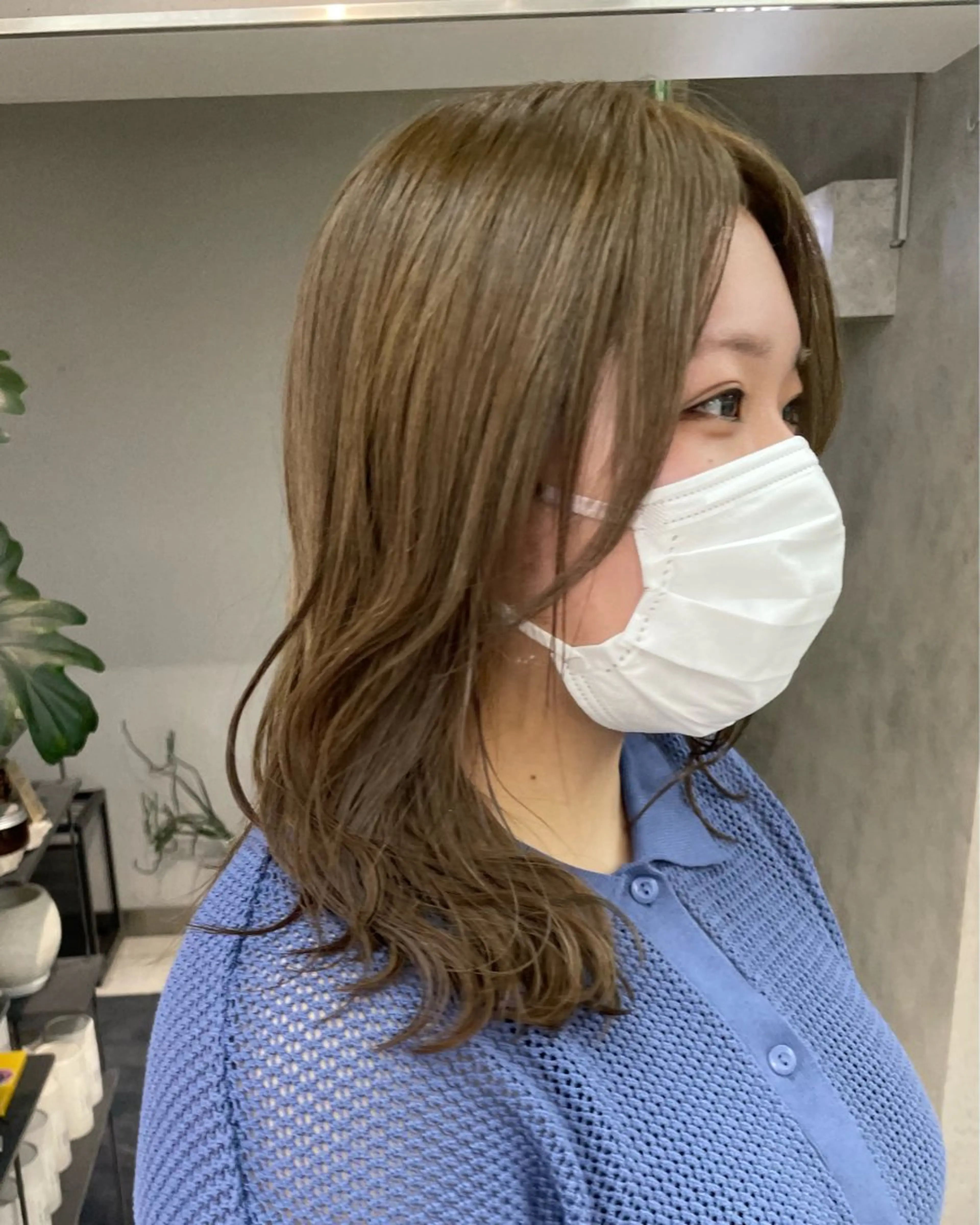 ショート カラー ヘアアレンジ ボブ/透明感ベージュ 🫧クルミ🌟のヘアスタイル