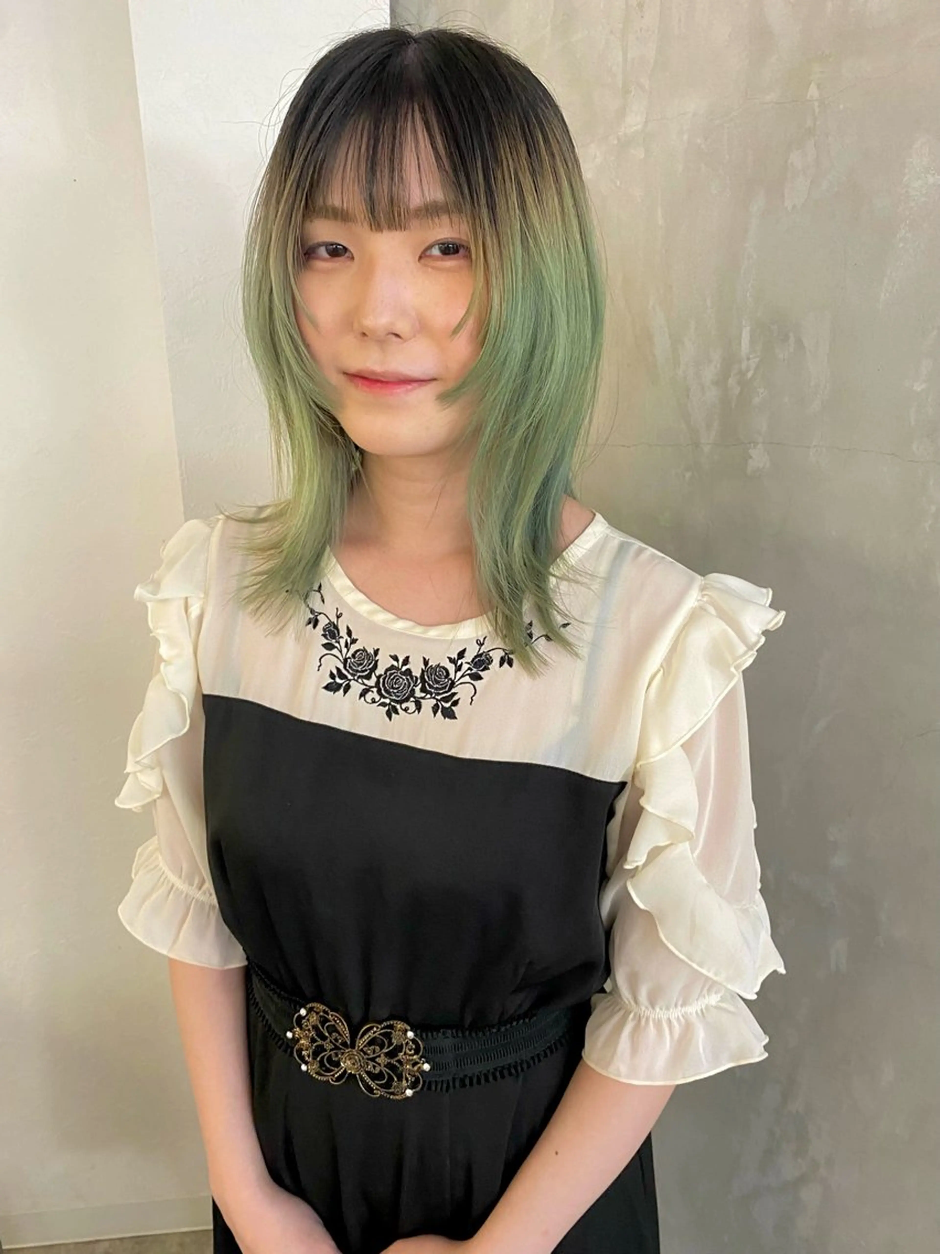 ミディアム カラー カット ヘアカラー トリートメント 森貴裕/ベージュ/ パーマ/オリーブのヘアスタイル