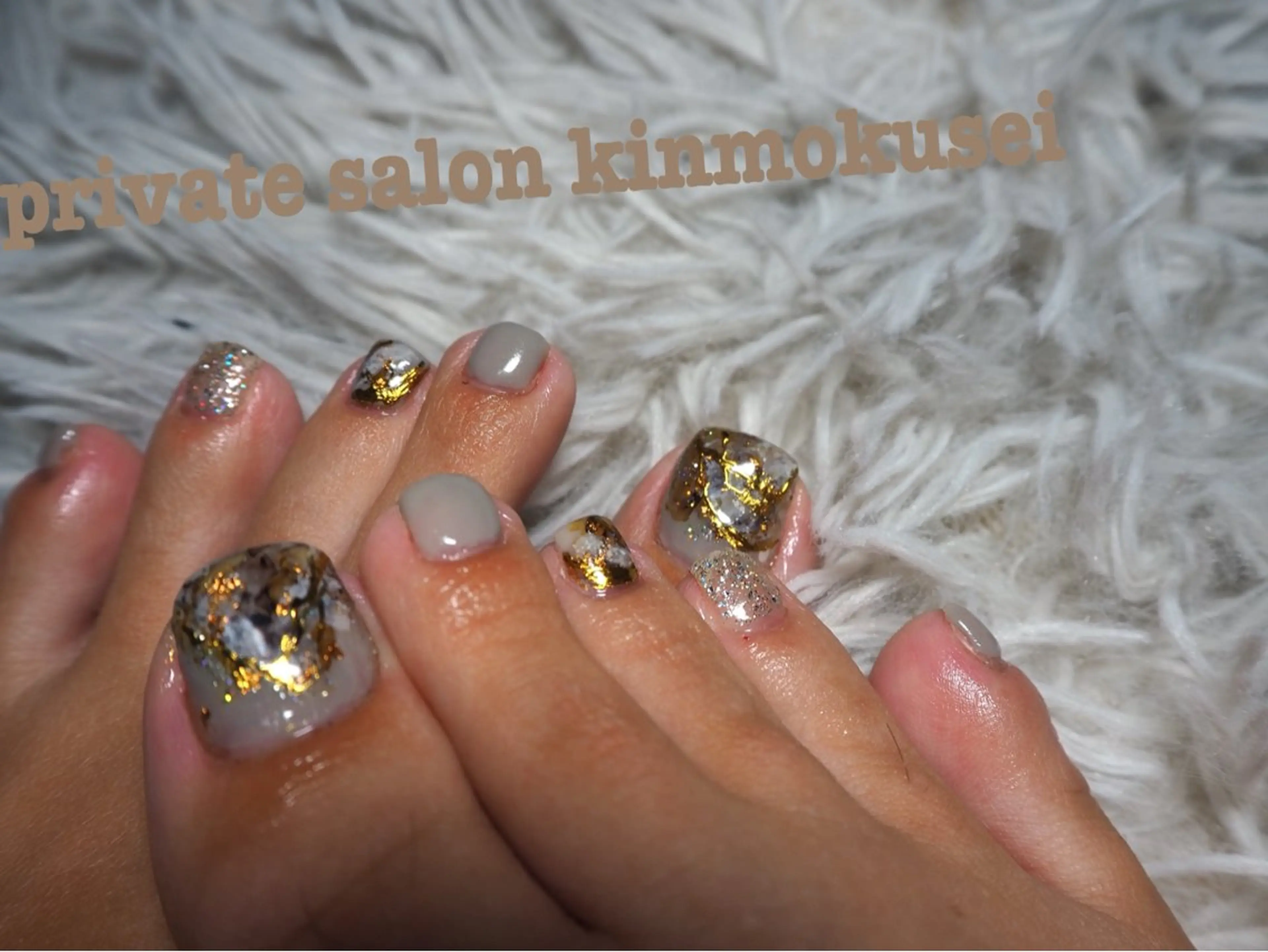 ネイル ミラーネイル ニュアンスネイル nail salon kinmokuseiのネイルデザイン