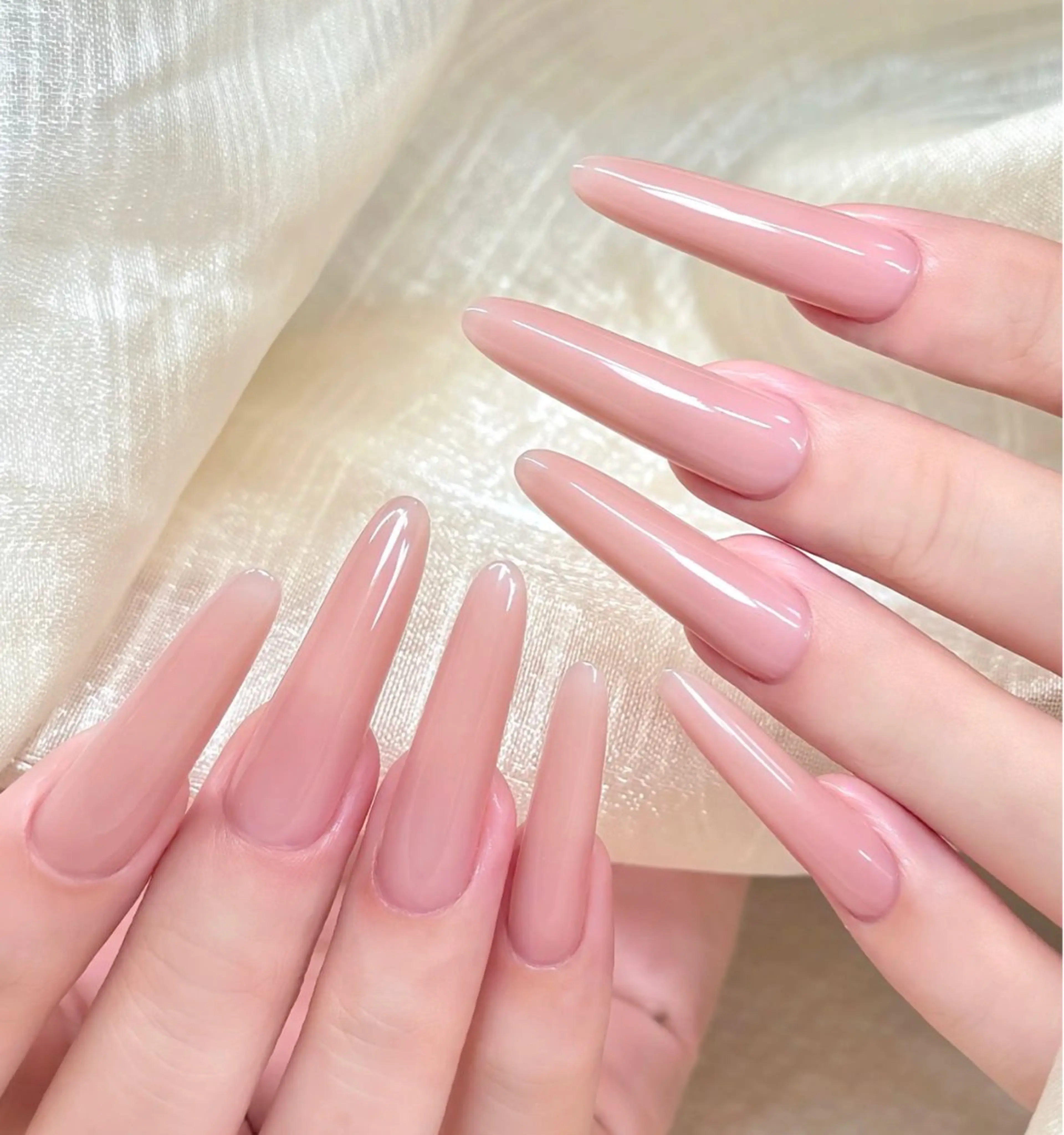 HAND チップ長さだし+ワンカラーorラメグラの写真