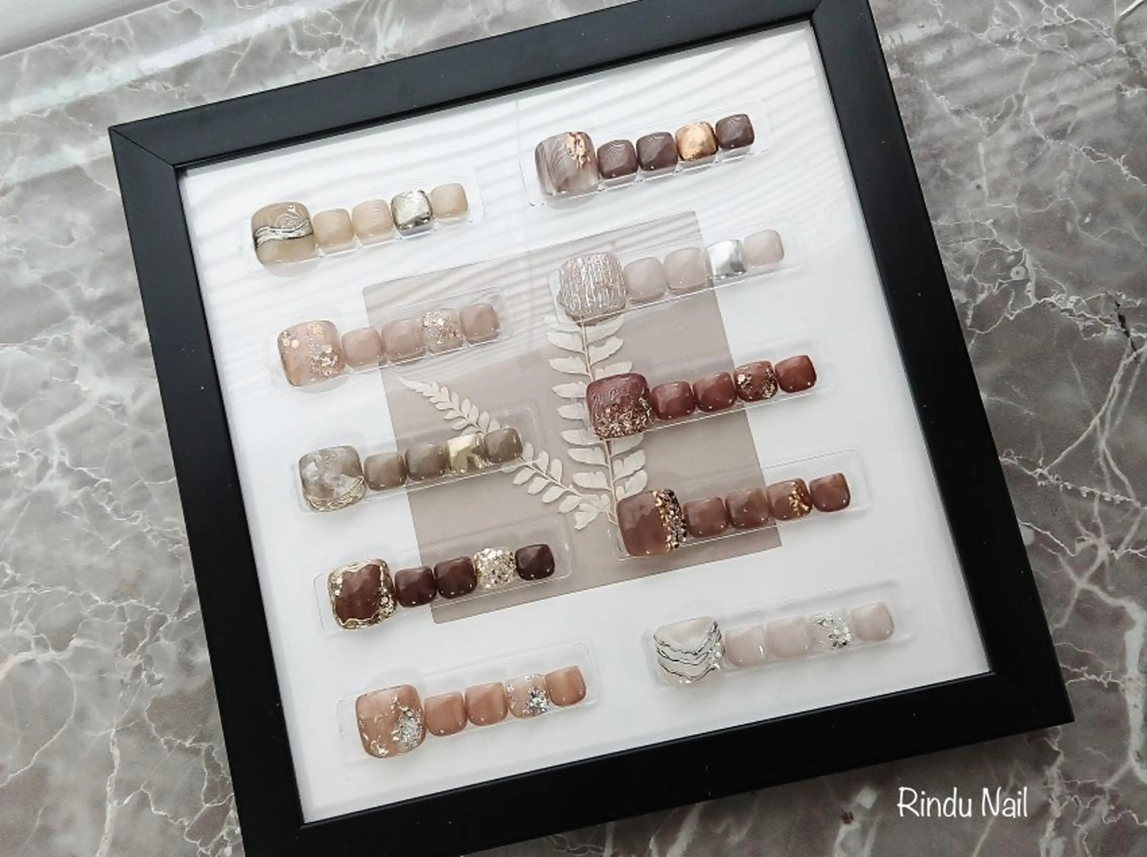 ネイル フットネイル ニュアンスネイル Rindu Nail 名駅miniのネイルデザイン