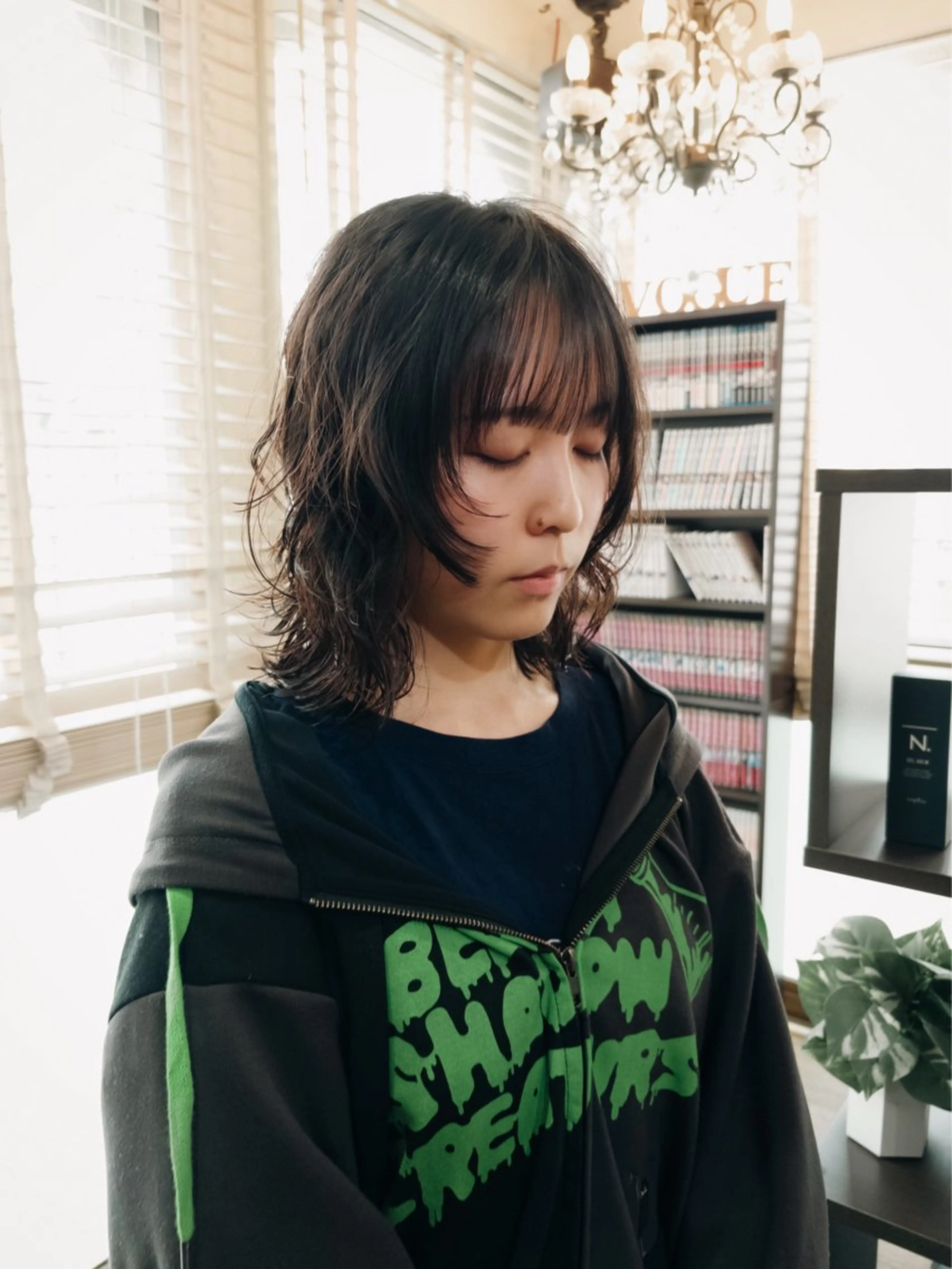 ミディアム ミディアムパーマ ボブ 髪質改善 レイヤーカット Miyamoto Yasuchikaのヘアスタイル