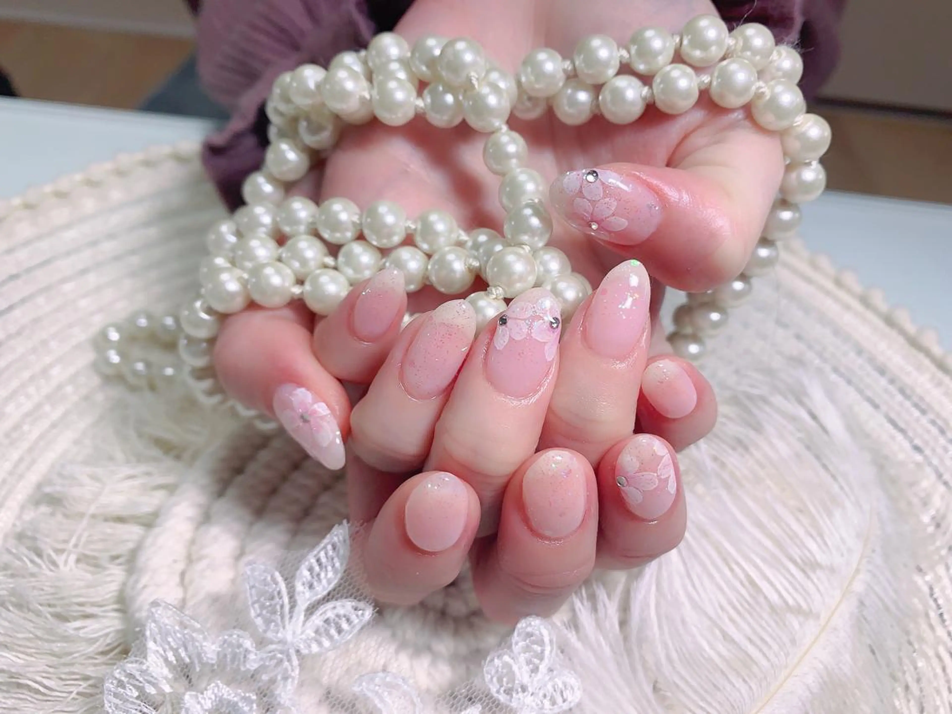 ネイル フットネイル ジェルネイル ラメ(グリッター) ラメグラデーション マグネットネイル ハンドネイル ネイルサロンAiri 長さ出し·シンプルのネイルデザイン