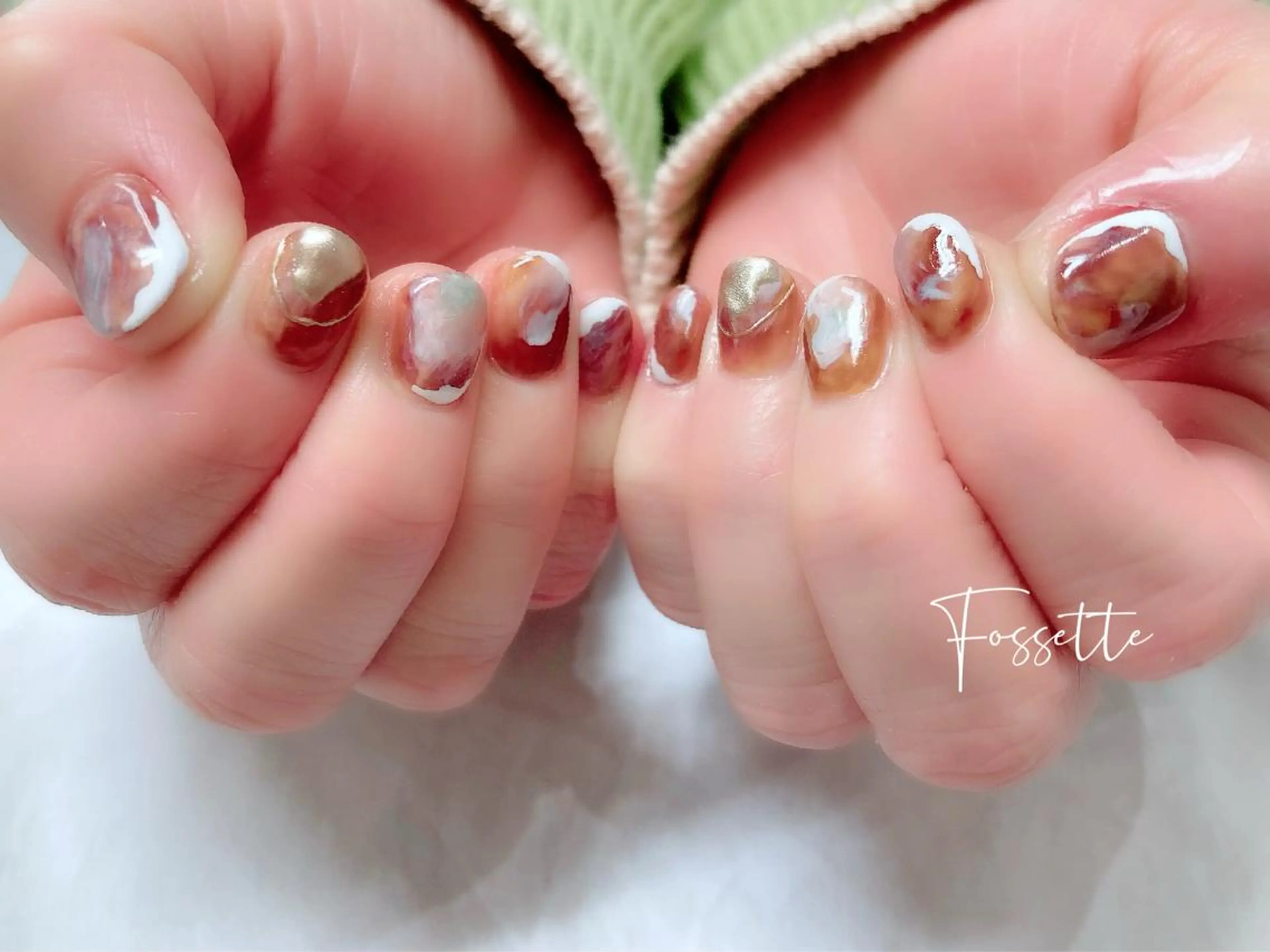 ネイル ブラウン ミラーネイル ニュアンスネイル ショートネイル nailsalon Fossetteのネイルデザイン