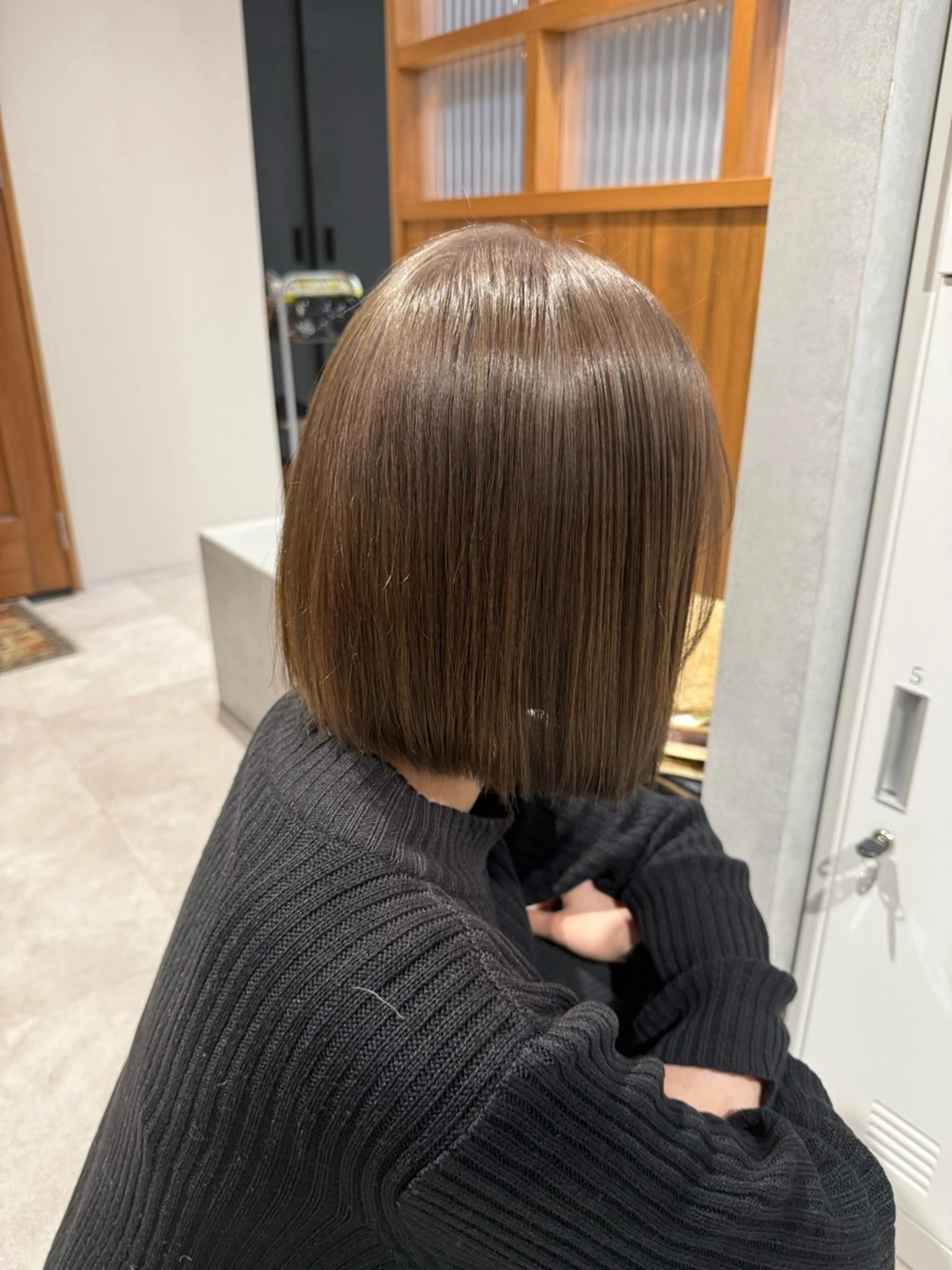 カラー ブリーチ グレージュ カット ヘアカラー トリートメント 🎀 夏秋🎀のヘアスタイル