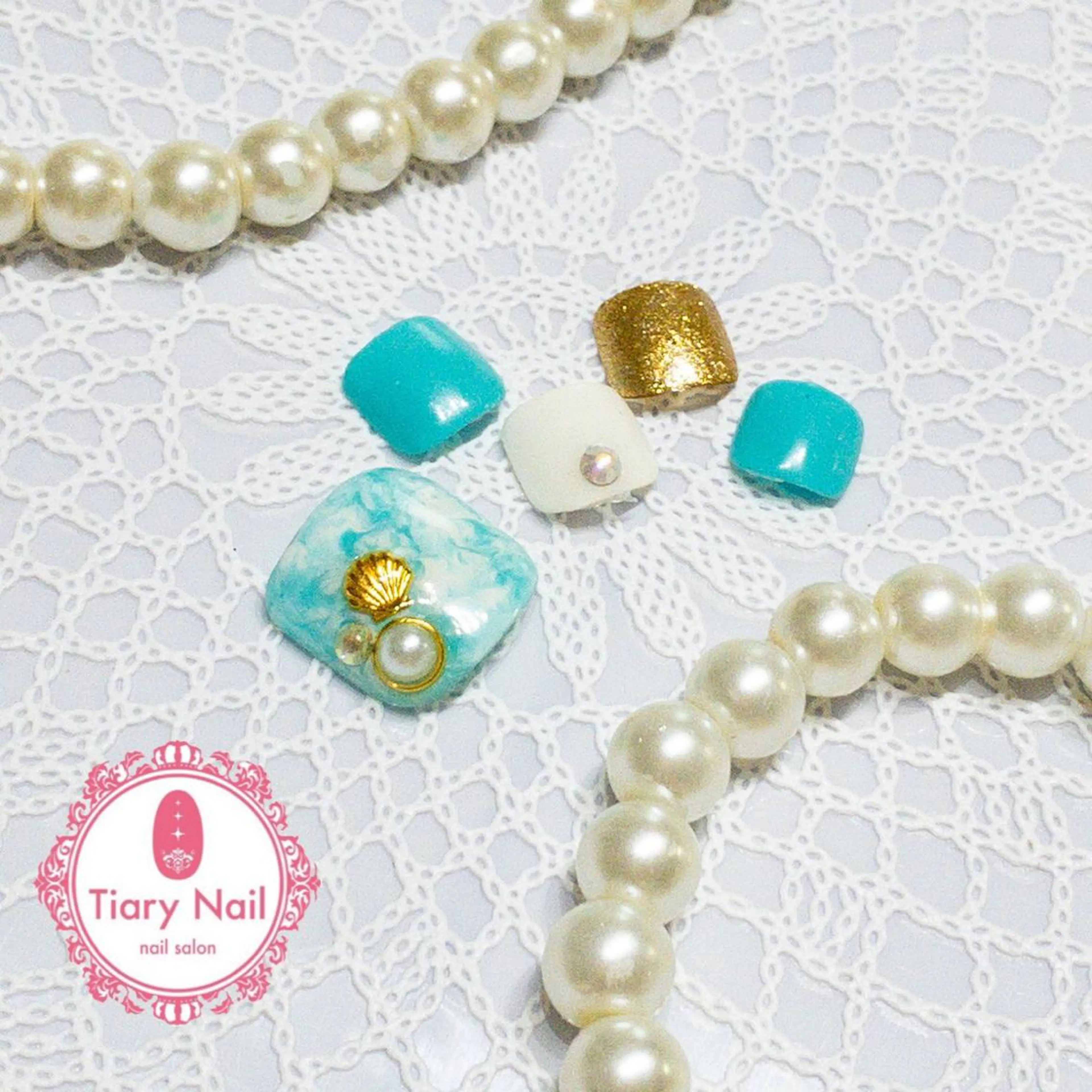 ネイル tiarynail K Kのネイルデザイン