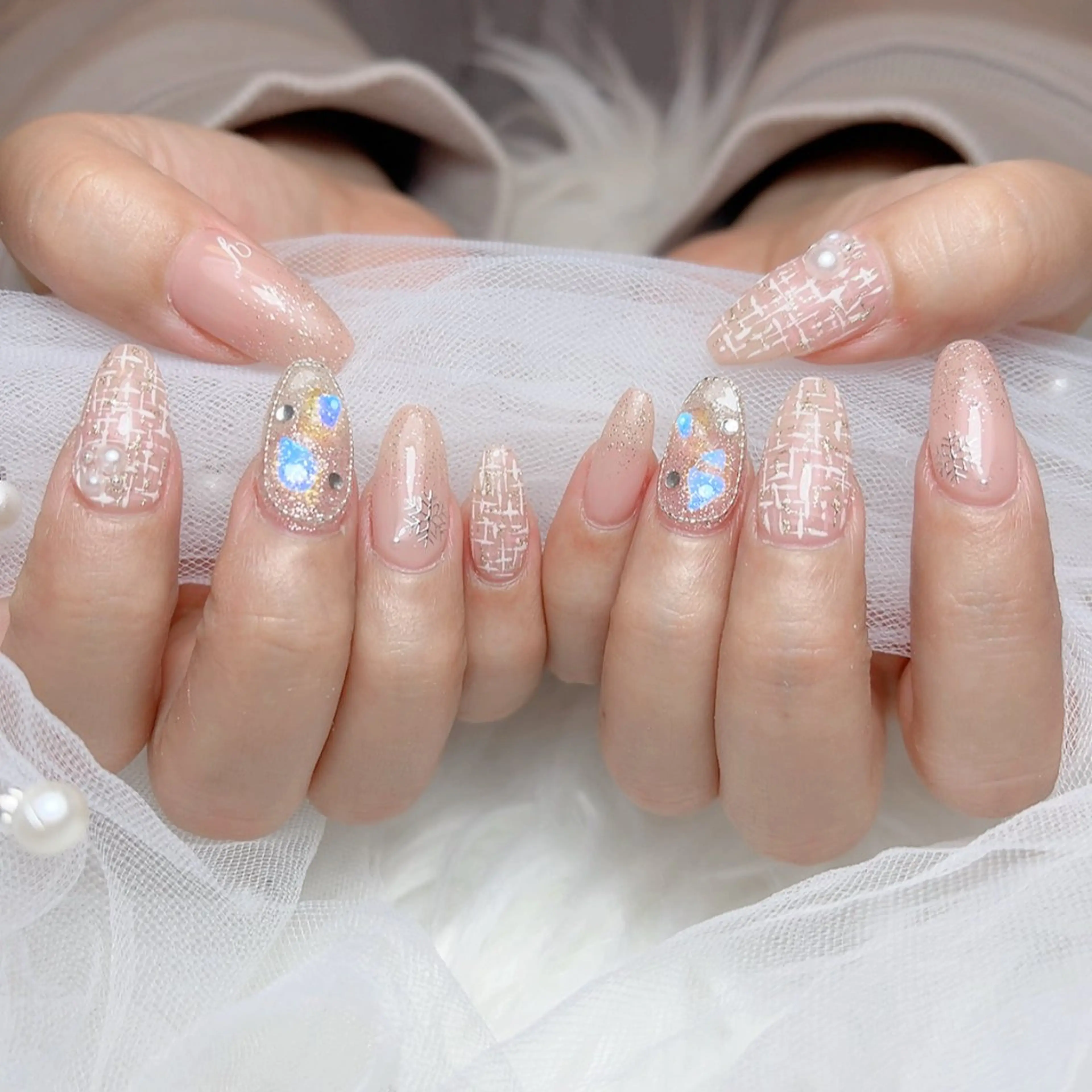 ネイル 児玉 茉緒のネイルデザイン