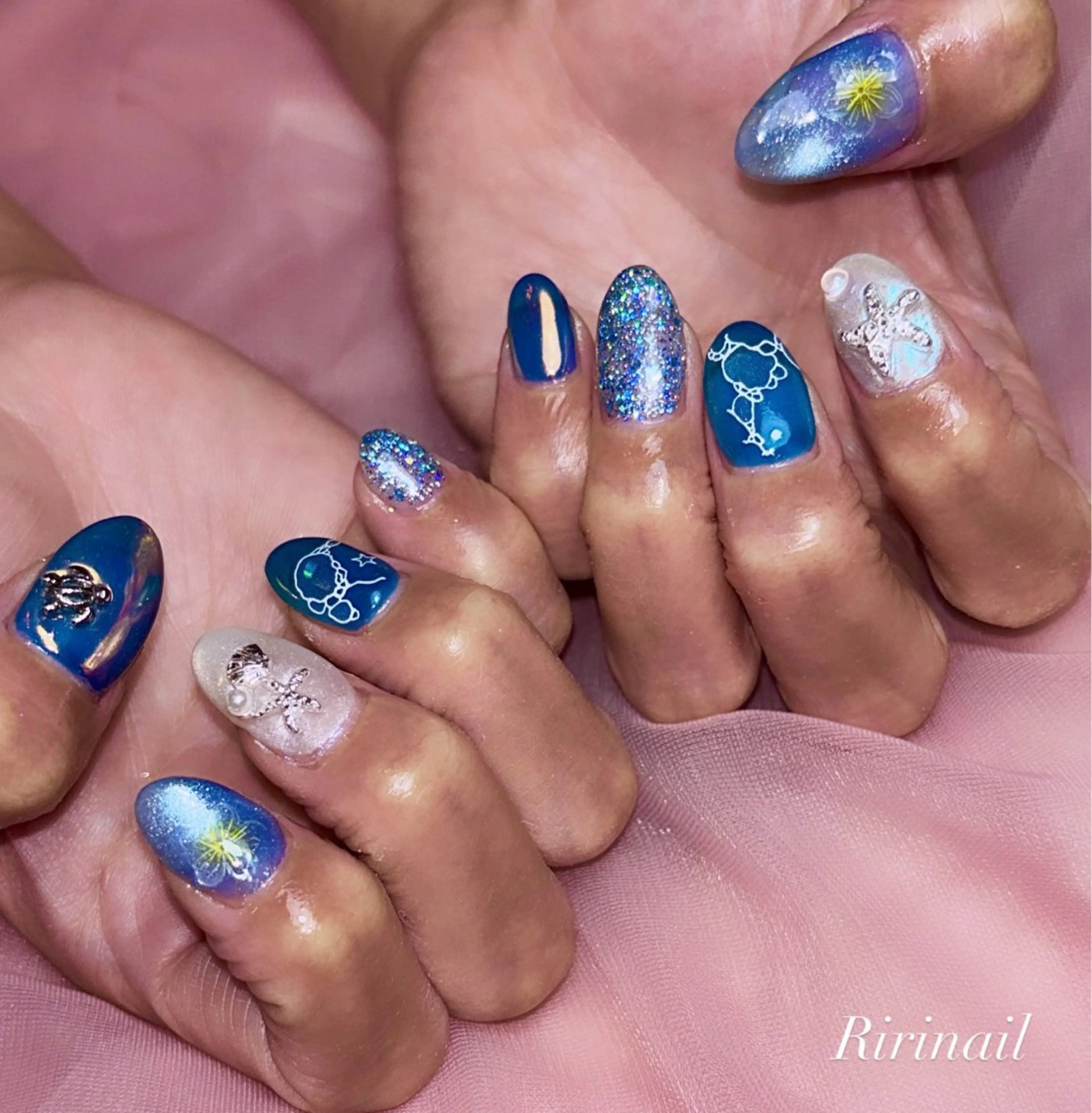 ネイル ハンドネイル 𝐁𝐞𝐥𝐥 𝐦𝐞のネイルデザイン