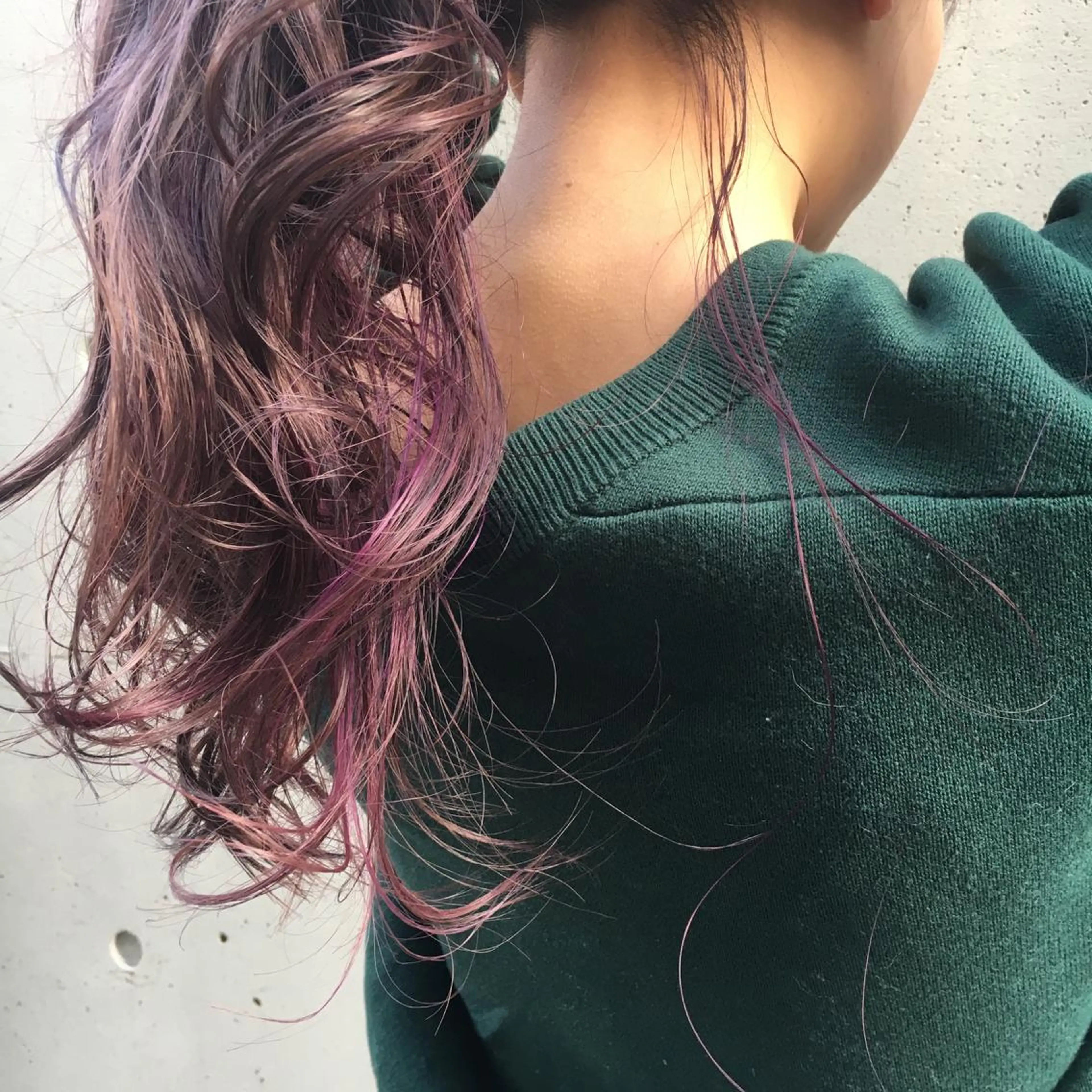 カラー インナーカラー Luela堅田所属・田中 裕士のヘアスタイル