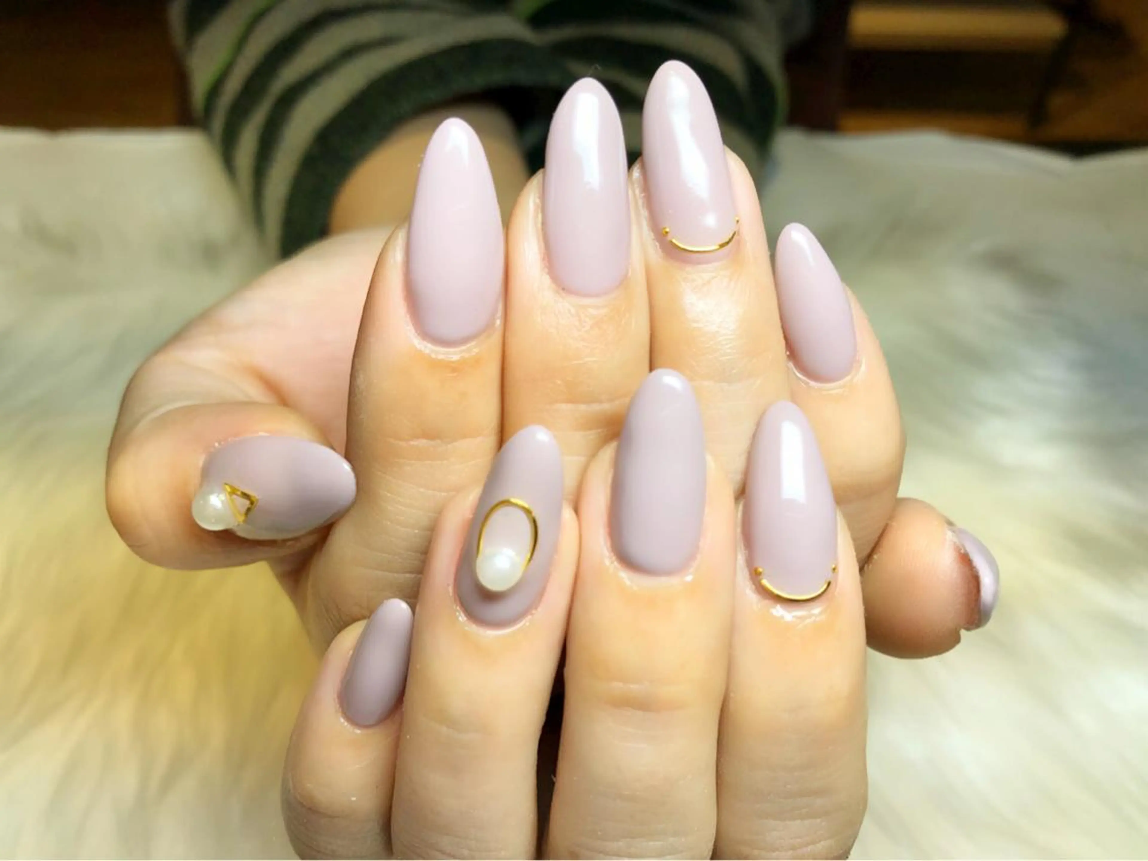 ネイル Li'leaNail AINAのネイルデザイン