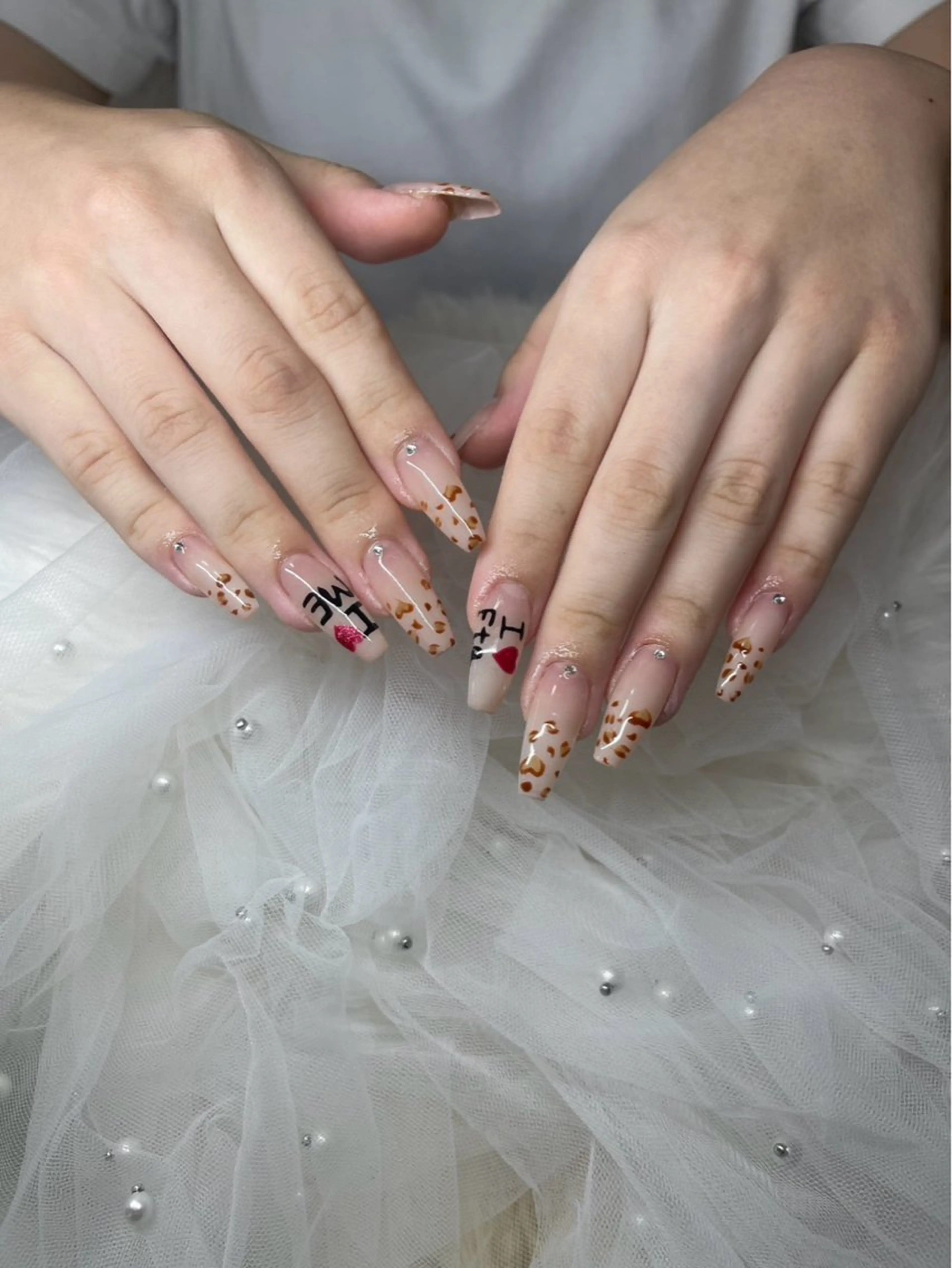 セミロング ハンドネイル fox. nail_erikaのネイルデザイン