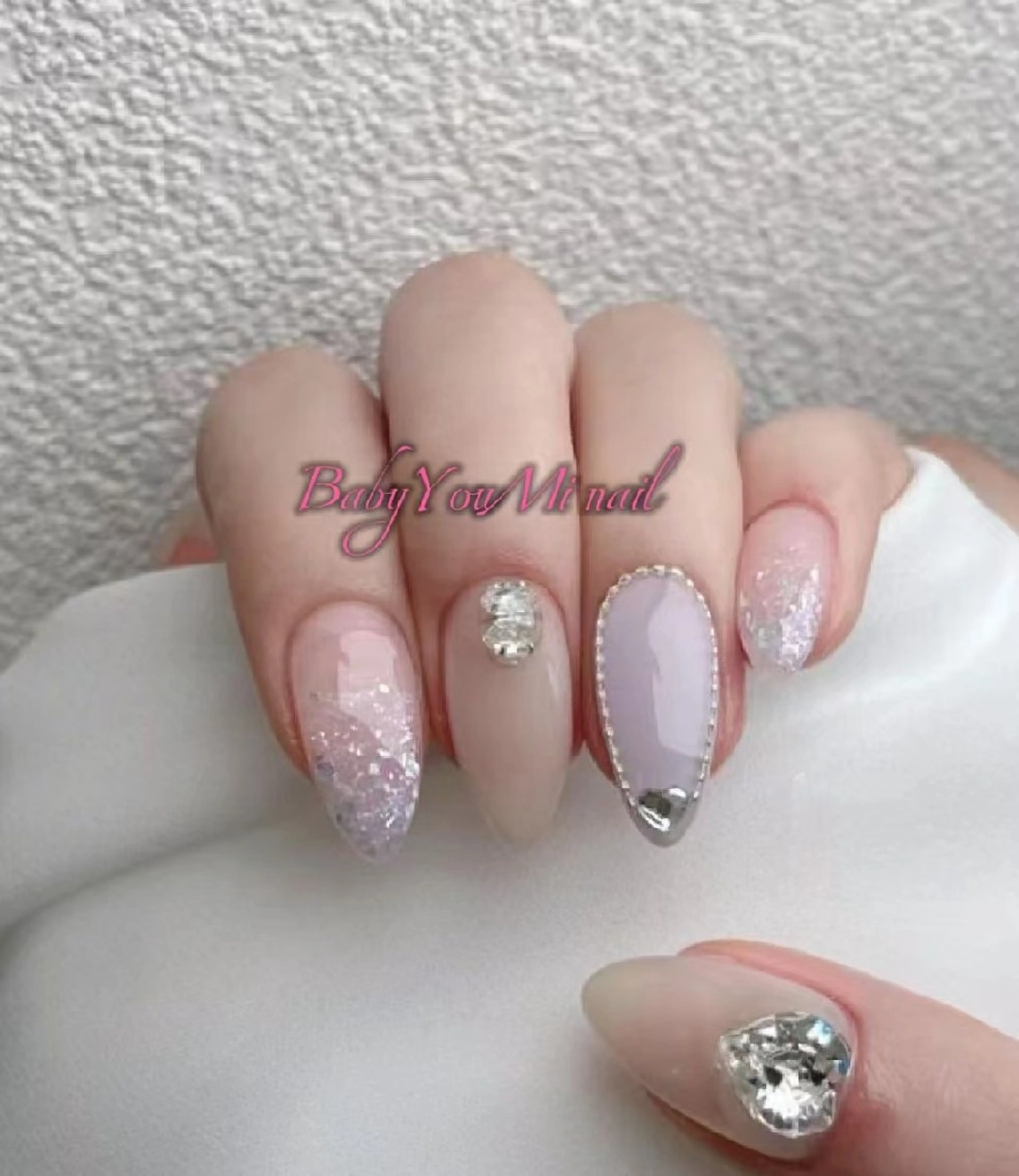 ネイル オーロラネイル フラワーネイル フットネイル フレンチネイル ジェルネイル ハンドネイル Oomiya 服部のネイルデザイン