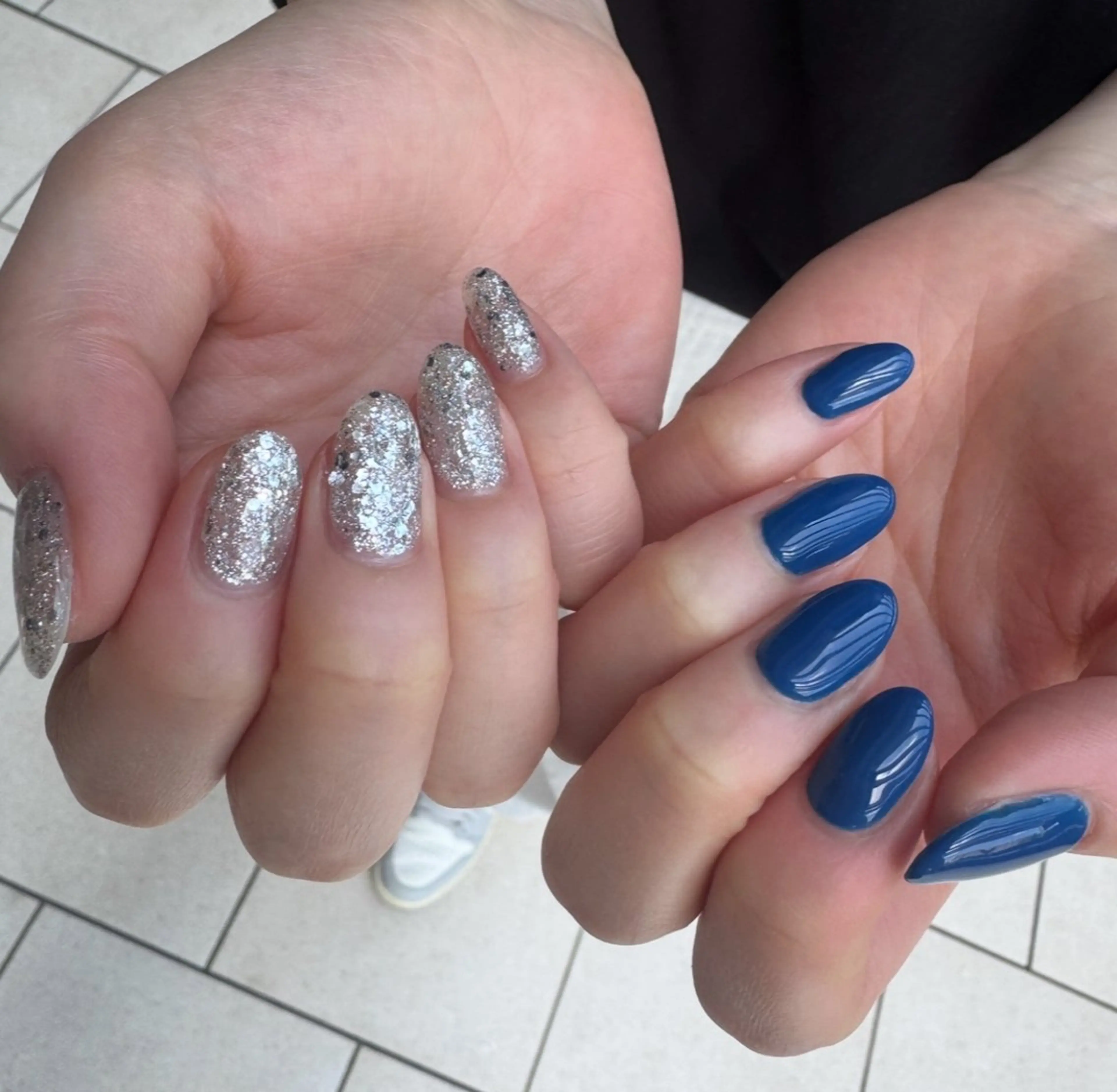 ネイル 成人式 キラキラネイル ニュアンスネイル オフィスネイル シンプルネイル Lililas サロン&スクールのネイルデザイン