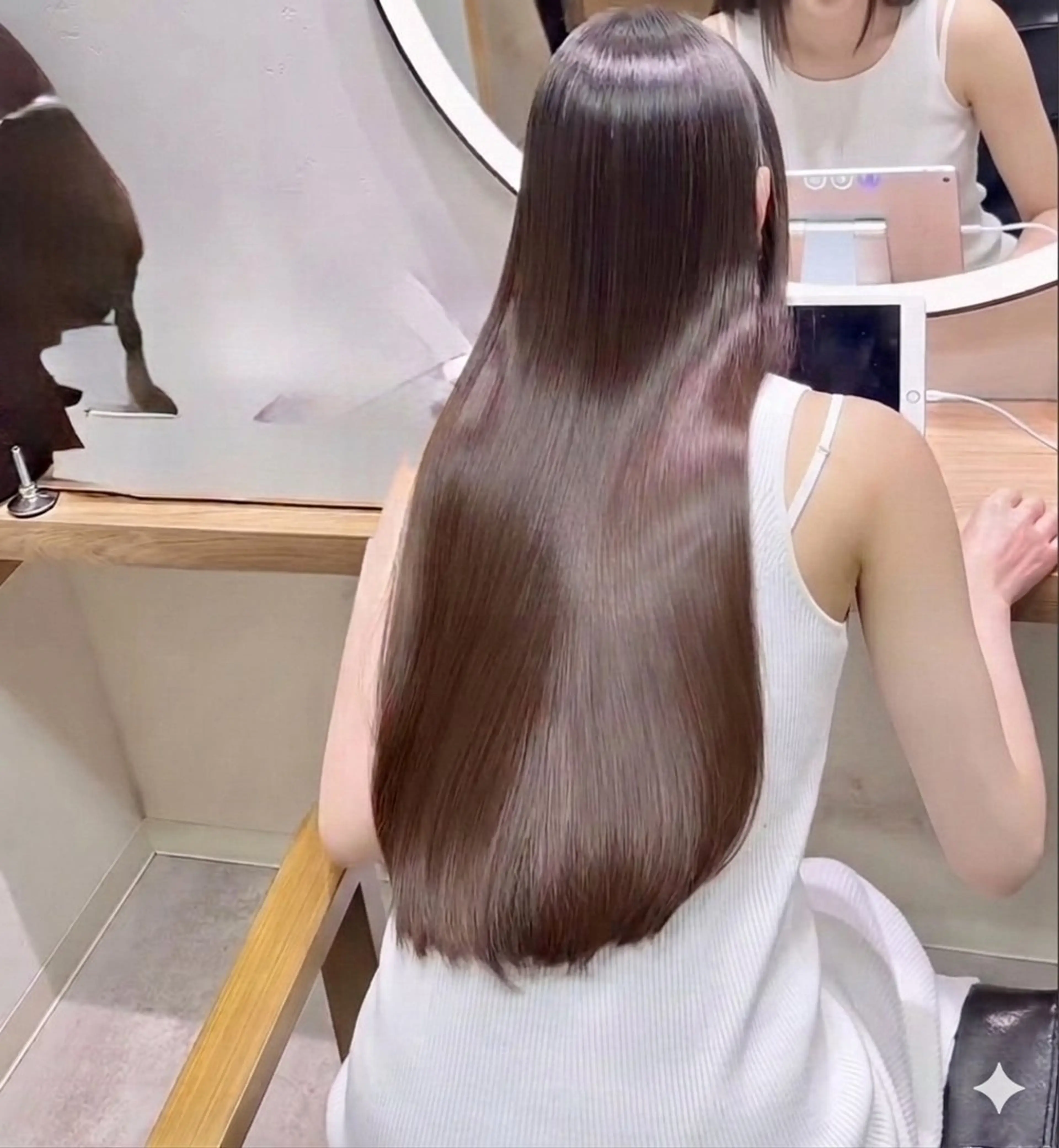 ロング カット ヘアカラー トリートメント ⭕鏡のような劇艶/ 賀川サトシ⭕️のヘアスタイル